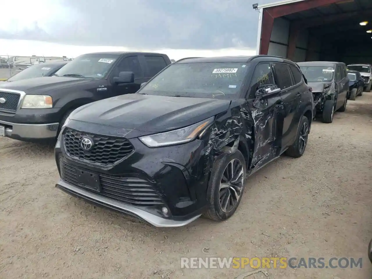 2 Photograph of a damaged car 5TDLZRAHXMS041914 TOYOTA HIGHLANDER 2021