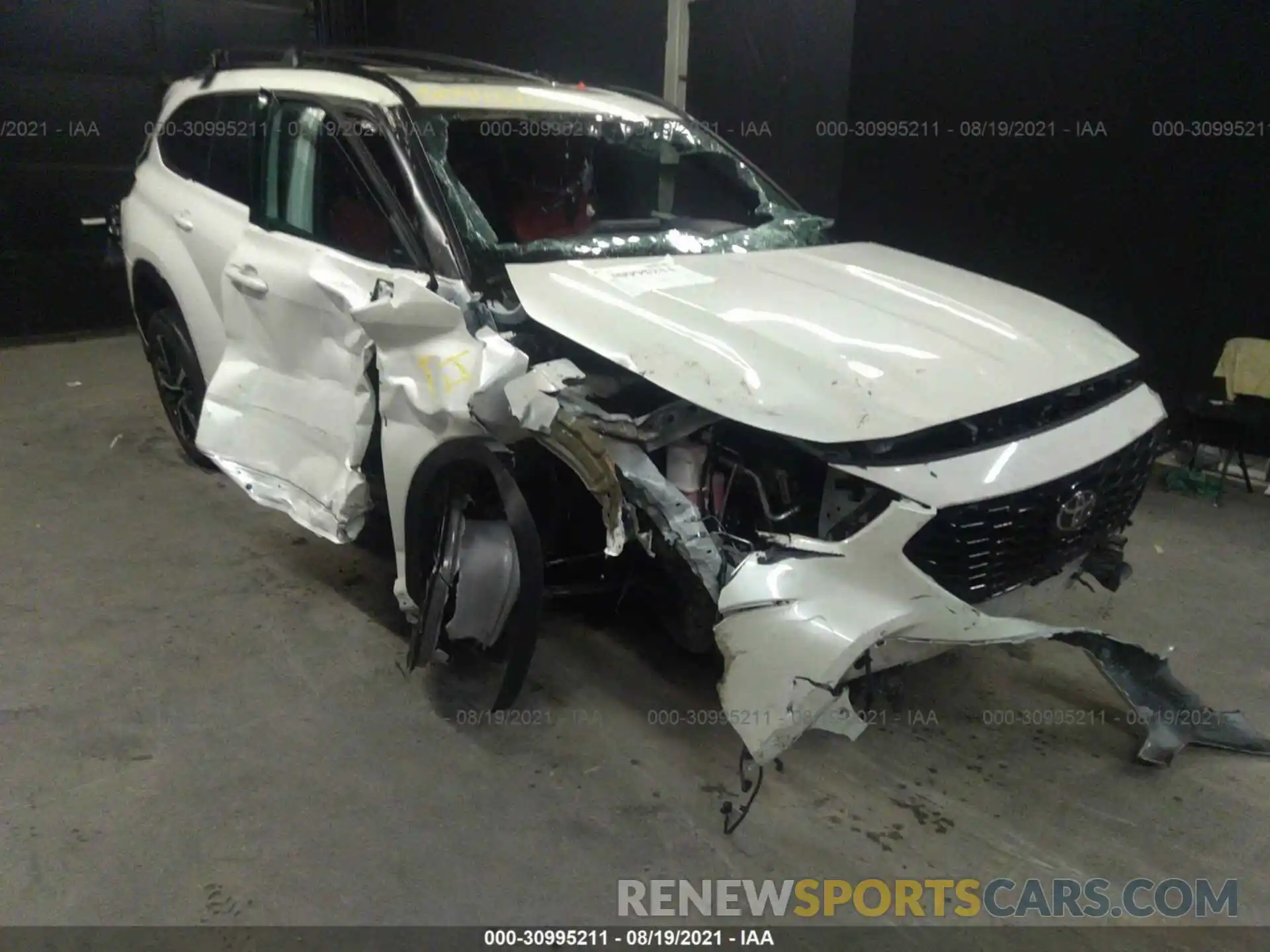 1 Photograph of a damaged car 5TDLZRBH3MS062957 TOYOTA HIGHLANDER 2021