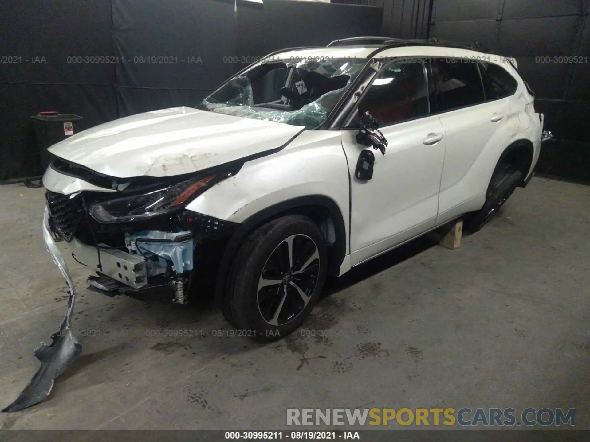 2 Photograph of a damaged car 5TDLZRBH3MS062957 TOYOTA HIGHLANDER 2021