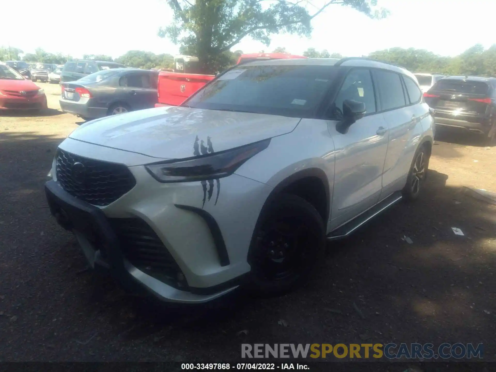 2 Photograph of a damaged car 5TDLZRBH5MS094440 TOYOTA HIGHLANDER 2021