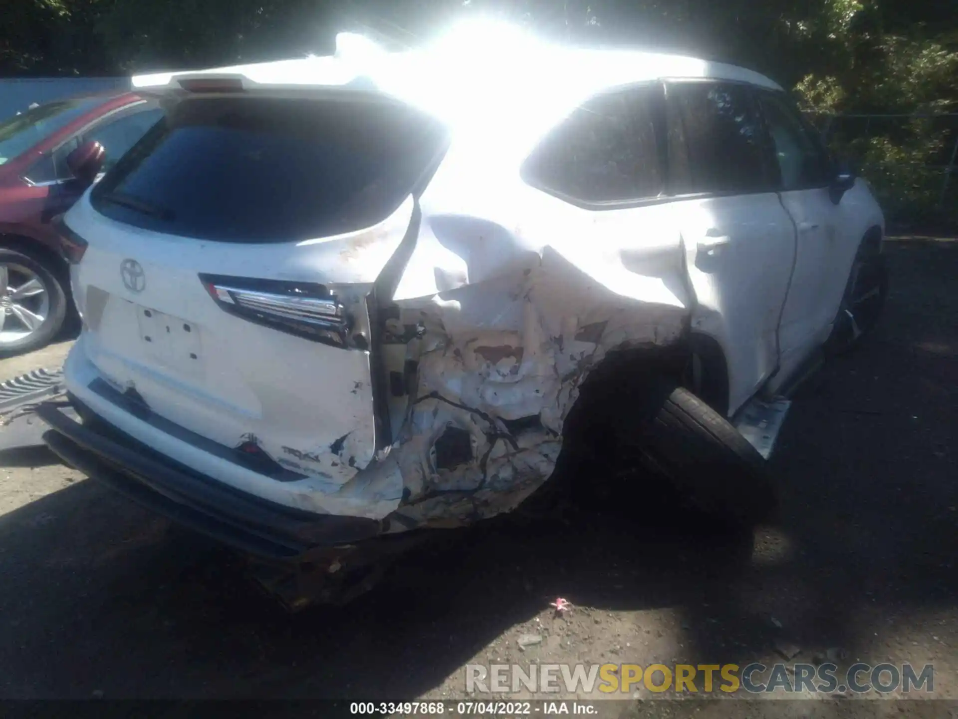 6 Photograph of a damaged car 5TDLZRBH5MS094440 TOYOTA HIGHLANDER 2021