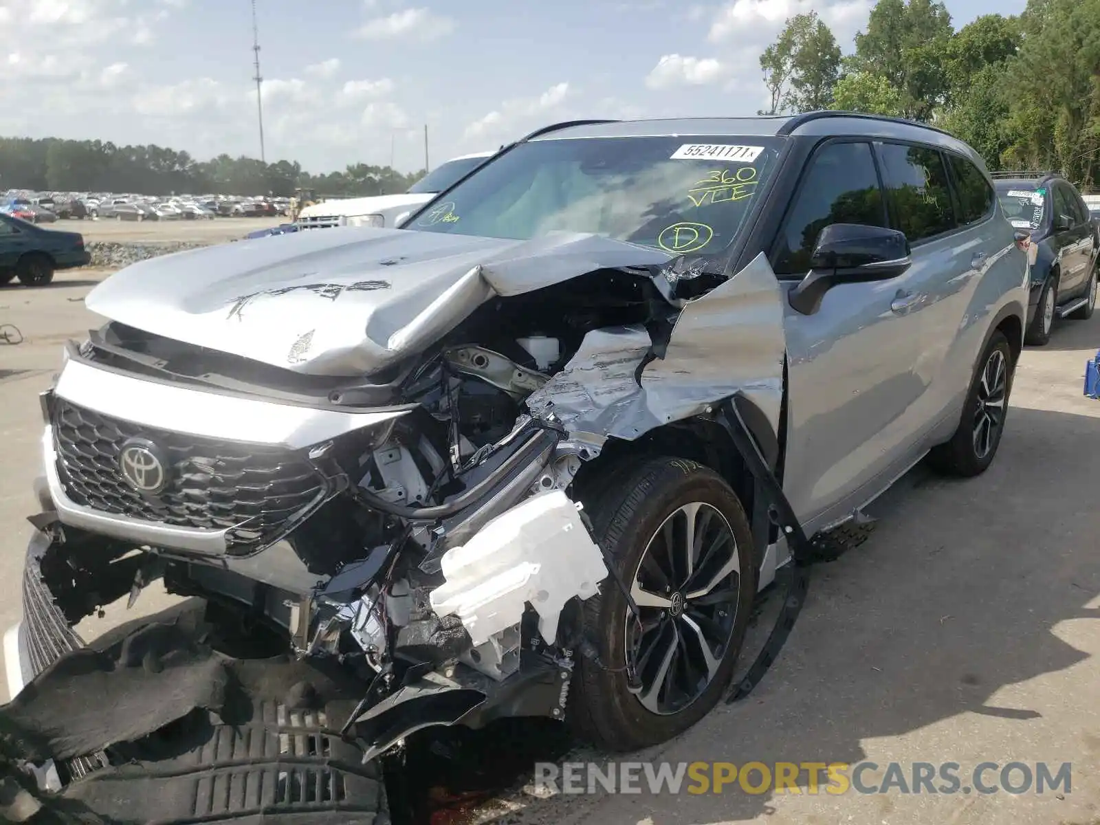 2 Photograph of a damaged car 5TDLZRBH6MS105560 TOYOTA HIGHLANDER 2021