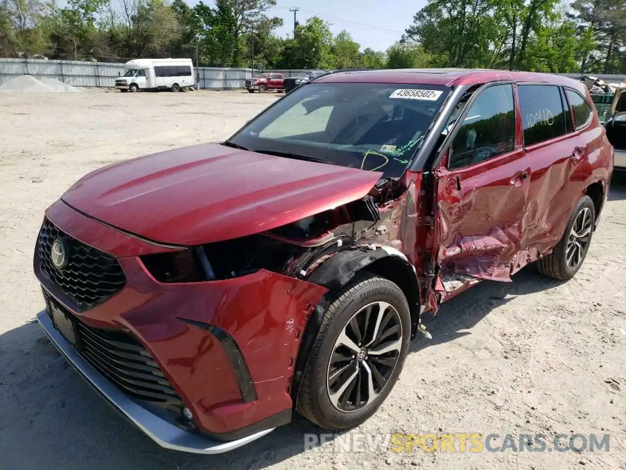 2 Photograph of a damaged car 5TDLZRBH6MS155861 TOYOTA HIGHLANDER 2021