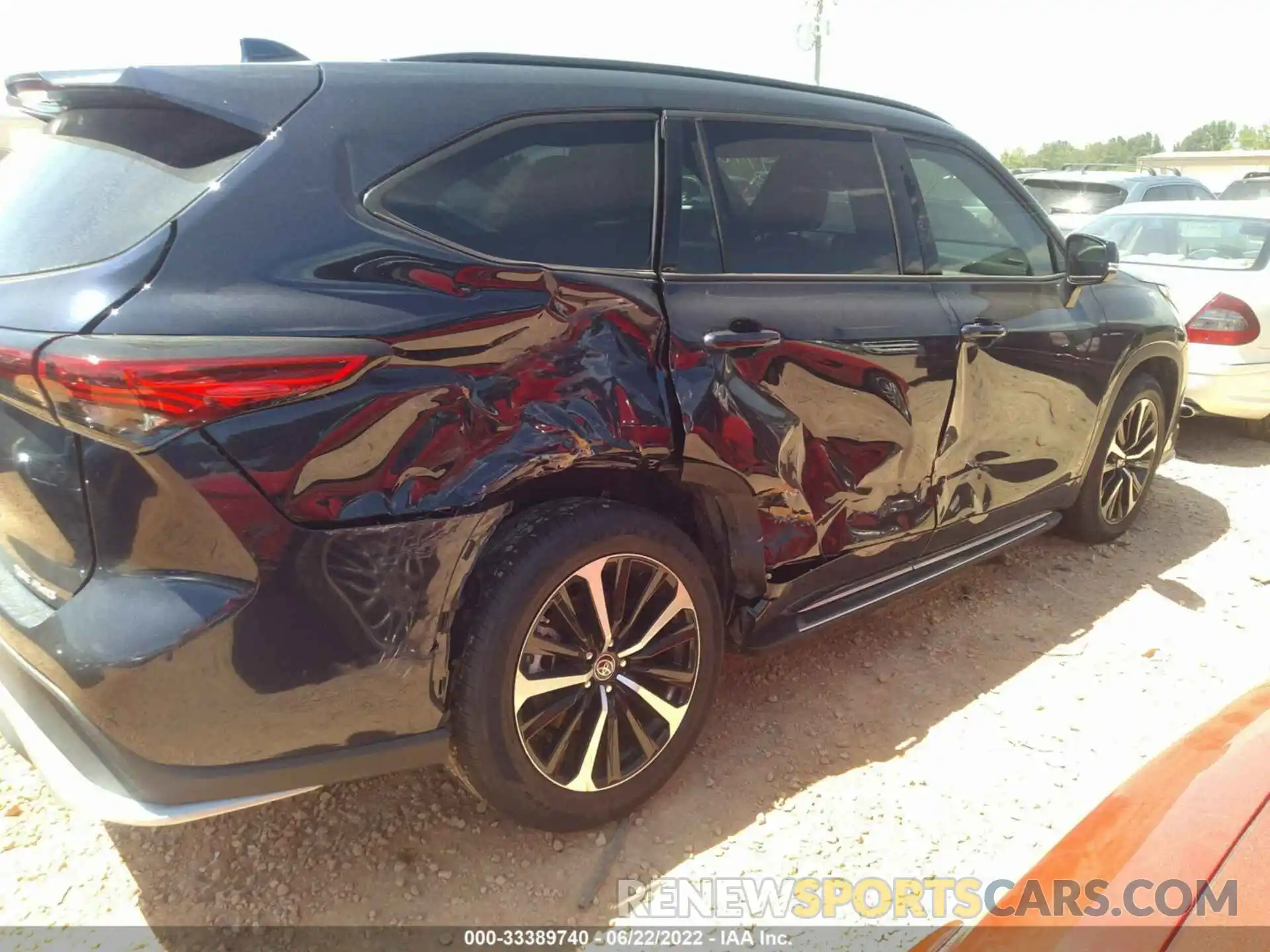 6 Photograph of a damaged car 5TDLZRBH7MS129396 TOYOTA HIGHLANDER 2021