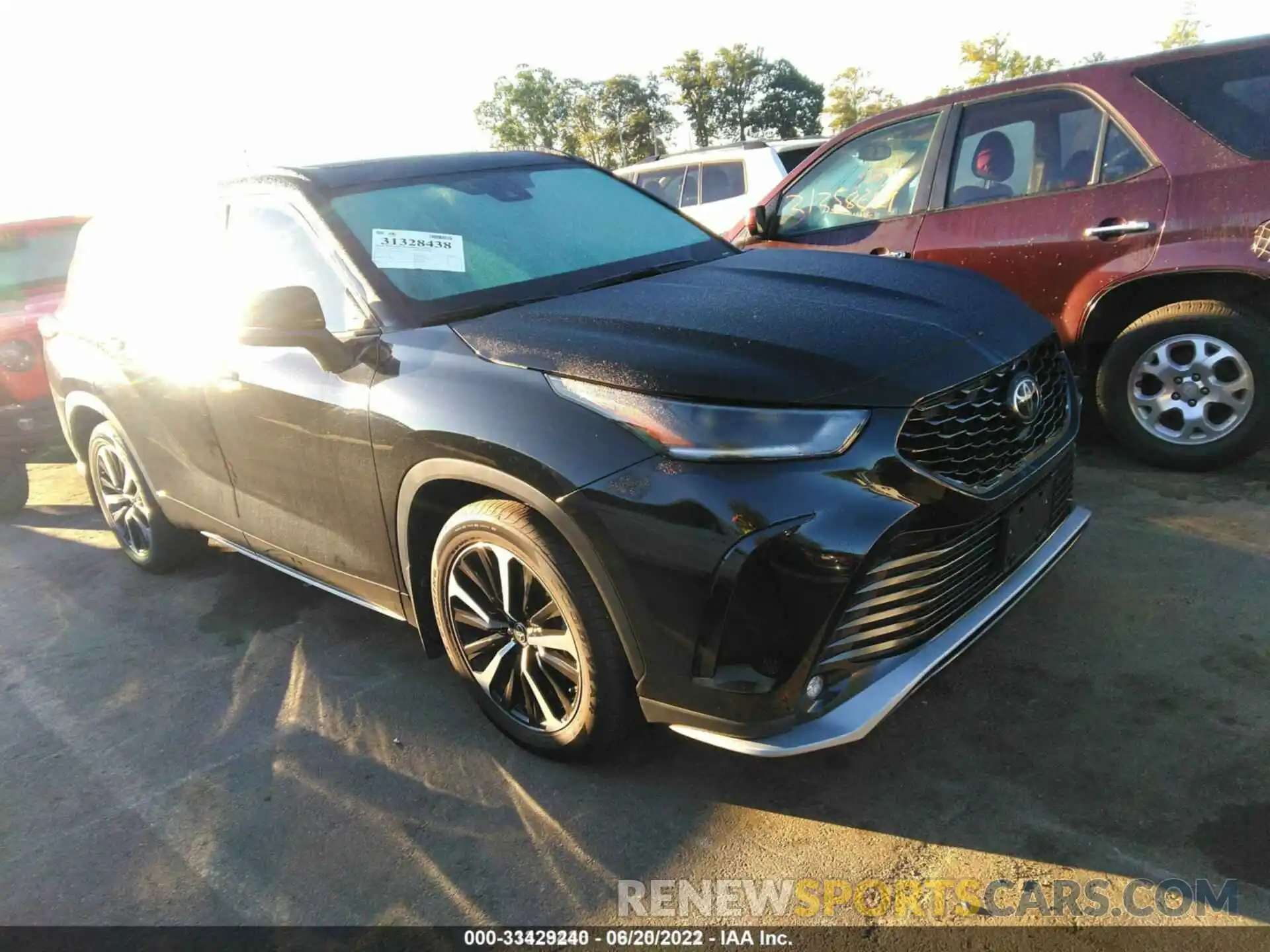 1 Photograph of a damaged car 5TDLZRBH8MS100697 TOYOTA HIGHLANDER 2021