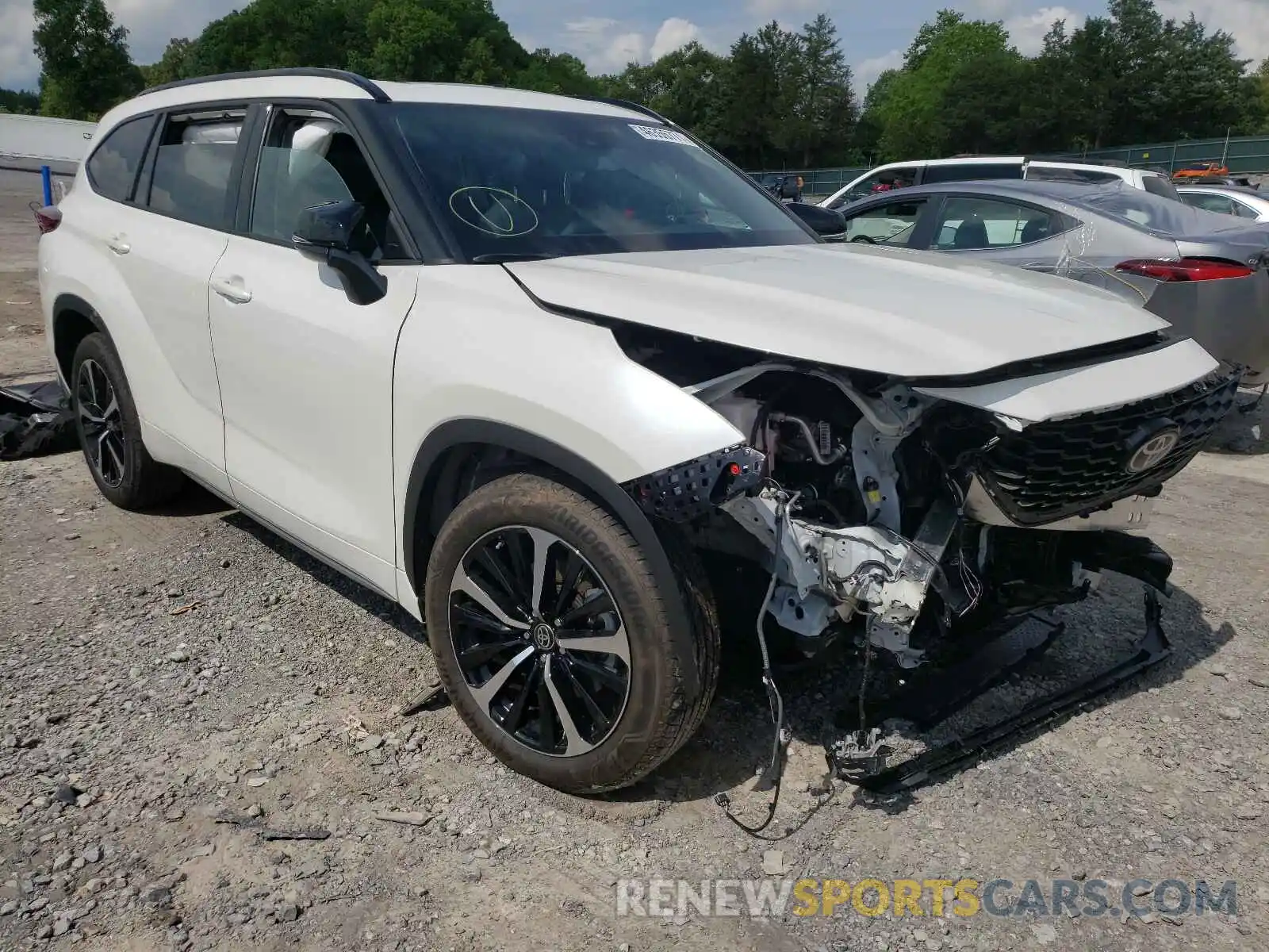 1 Photograph of a damaged car 5TDLZRBH9MS058735 TOYOTA HIGHLANDER 2021