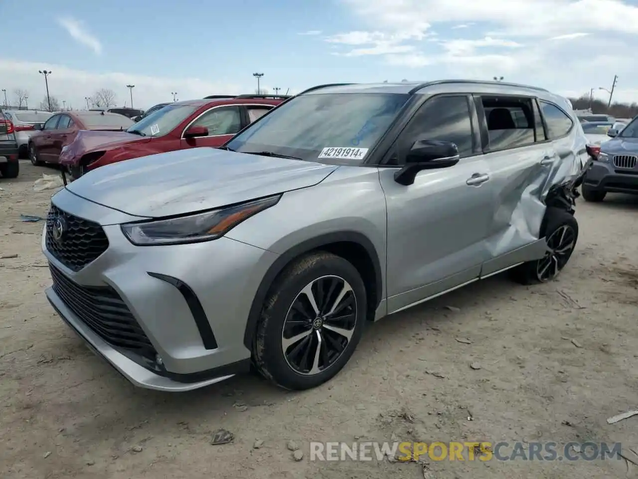 1 Photograph of a damaged car 5TDLZRBH9MS067919 TOYOTA HIGHLANDER 2021