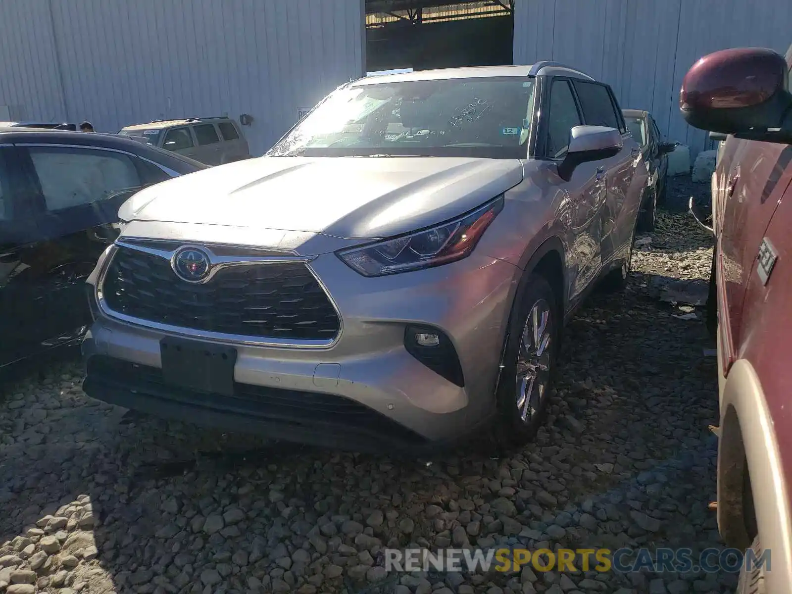 2 Photograph of a damaged car 5TDXBRCH0MS015499 TOYOTA HIGHLANDER 2021