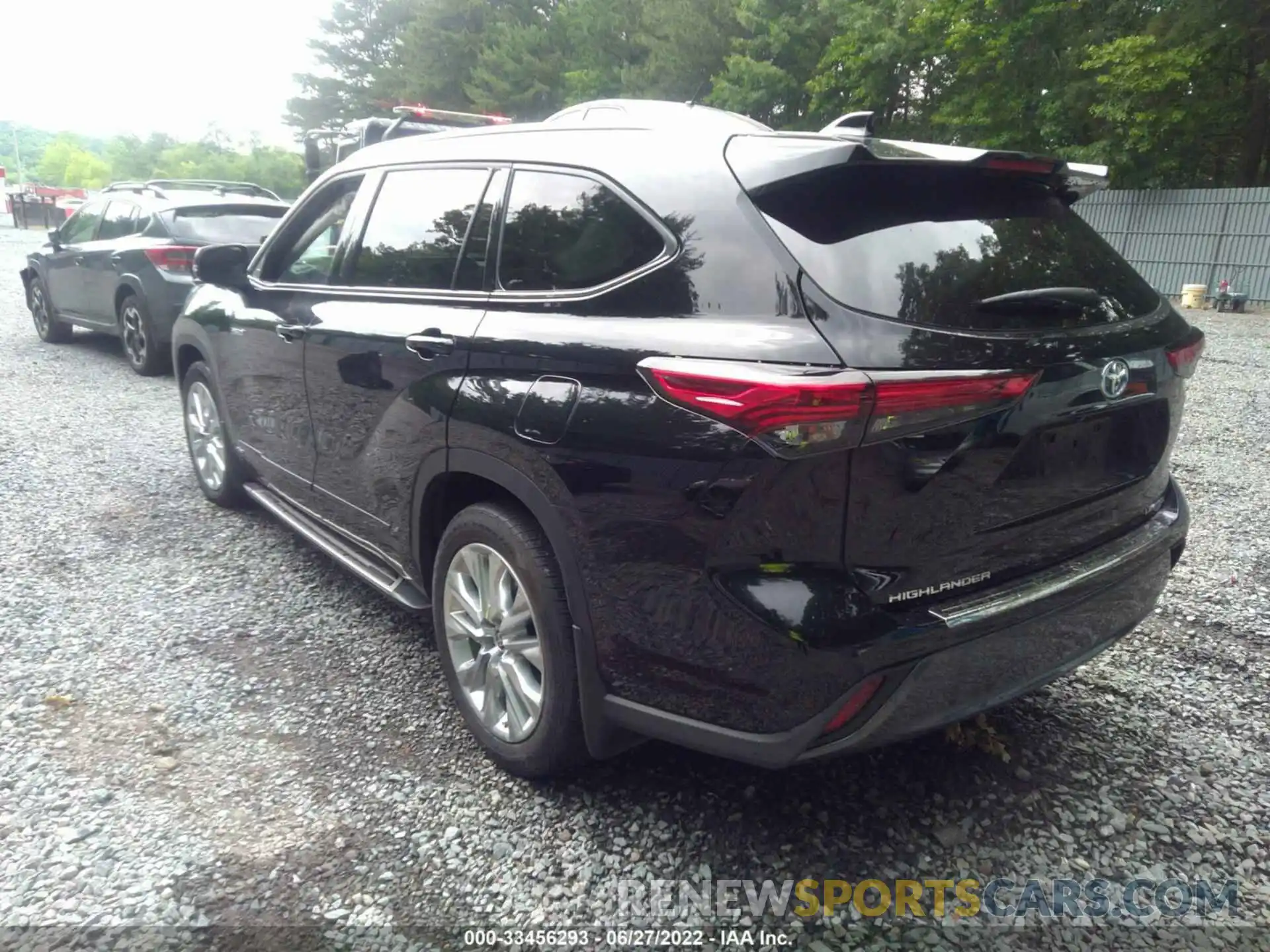 3 Photograph of a damaged car 5TDXBRCH0MS522659 TOYOTA HIGHLANDER 2021