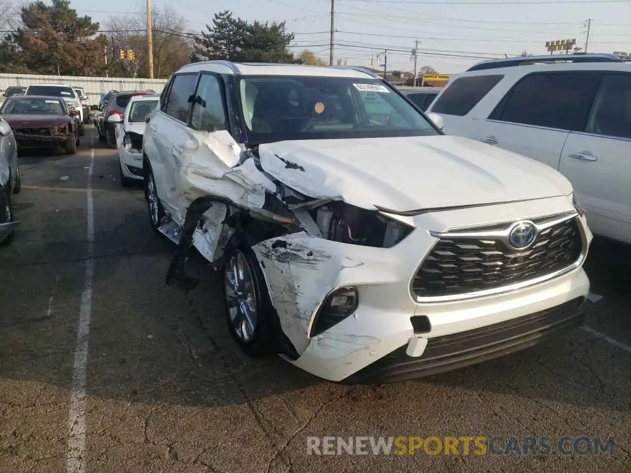 1 Photograph of a damaged car 5TDXBRCH2MS023457 TOYOTA HIGHLANDER 2021