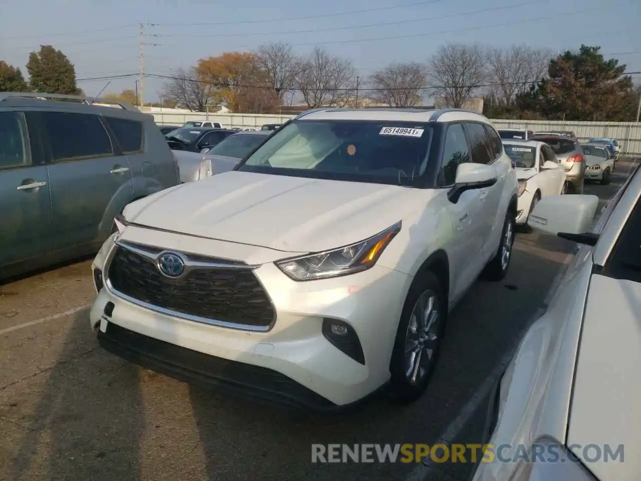 2 Photograph of a damaged car 5TDXBRCH2MS023457 TOYOTA HIGHLANDER 2021