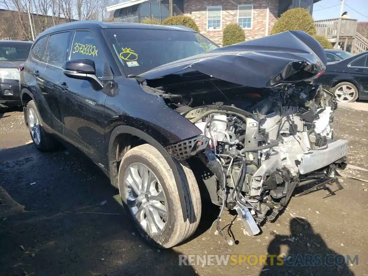 1 Photograph of a damaged car 5TDXBRCH4MS062339 TOYOTA HIGHLANDER 2021