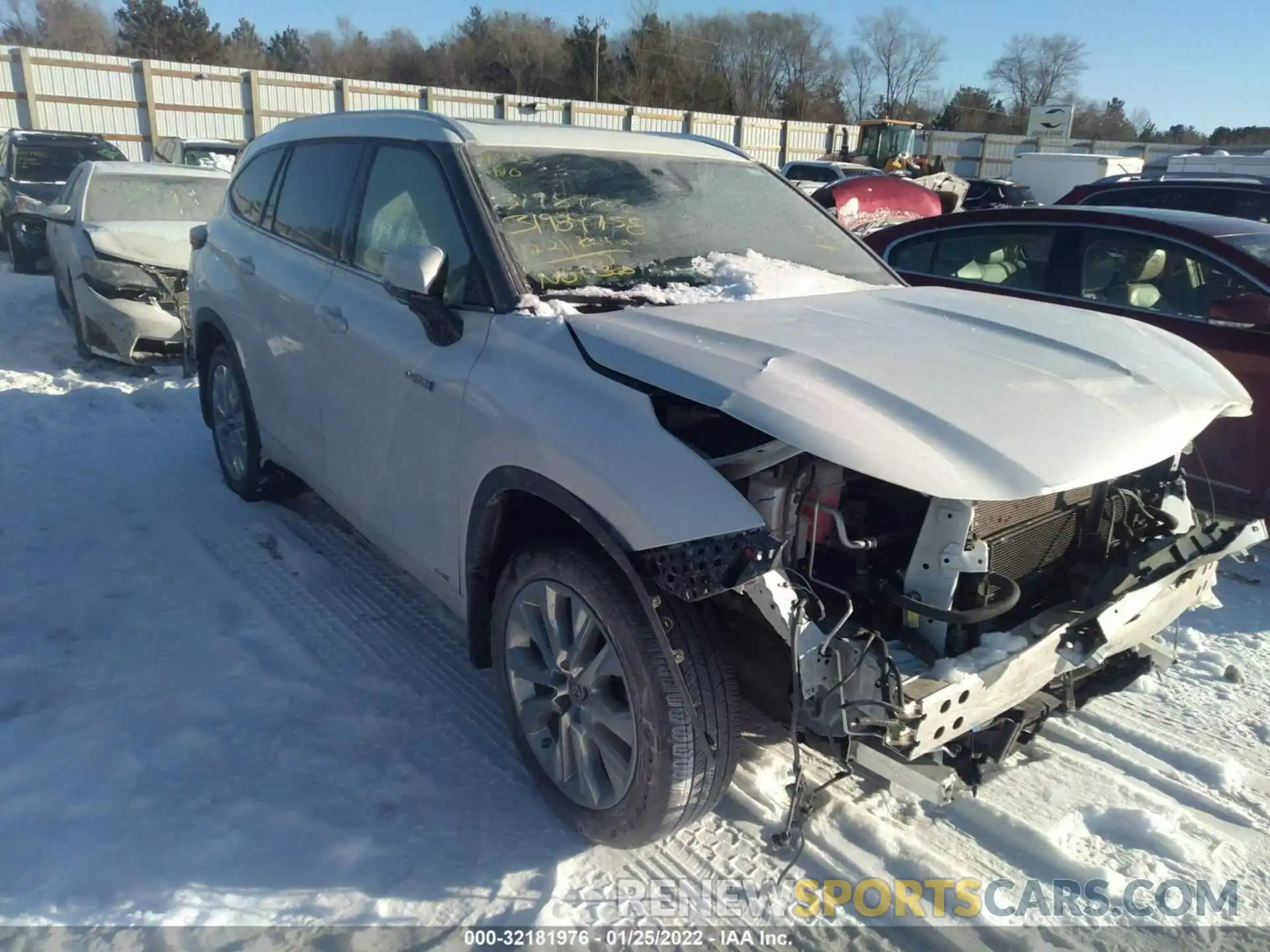 1 Фотография поврежденного автомобиля 5TDXBRCH5MS021704 TOYOTA HIGHLANDER 2021