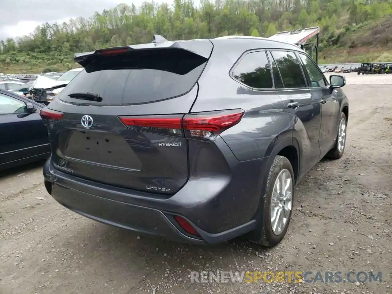 4 Photograph of a damaged car 5TDXBRCH8MS017100 TOYOTA HIGHLANDER 2021