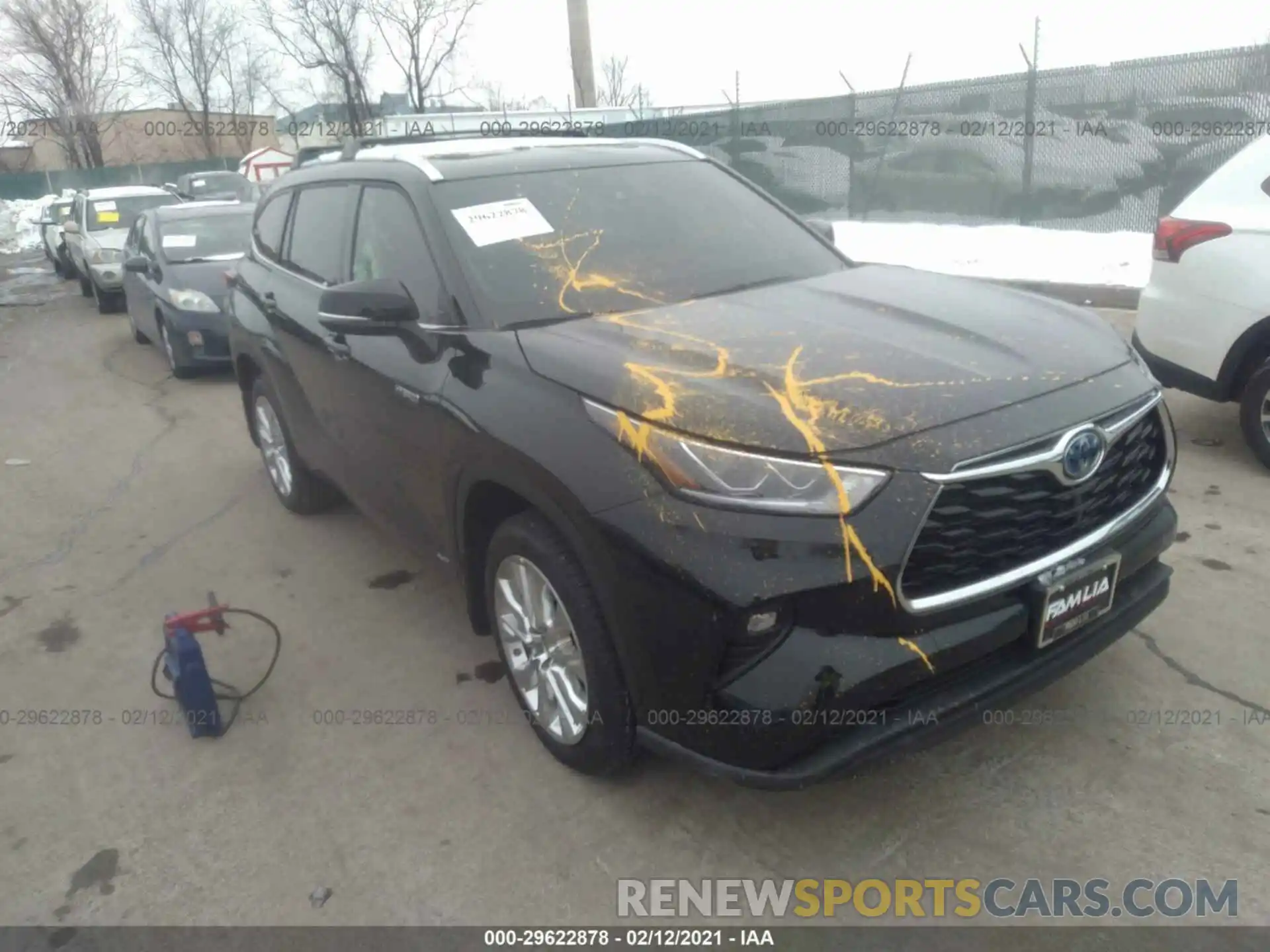 1 Photograph of a damaged car 5TDXBRCHXMS022637 TOYOTA HIGHLANDER 2021