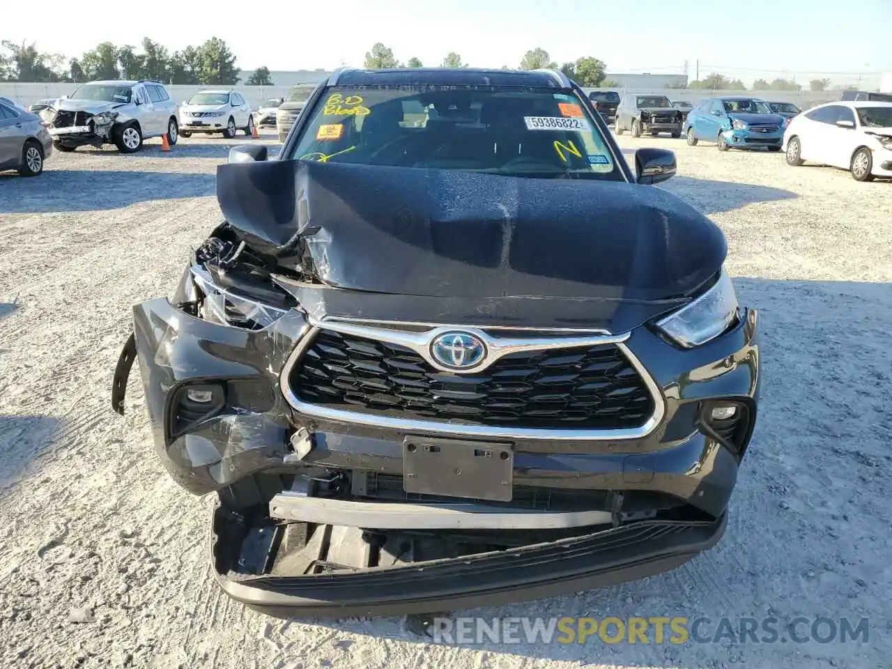 9 Photograph of a damaged car 5TDYARAH2MS005261 TOYOTA HIGHLANDER 2021