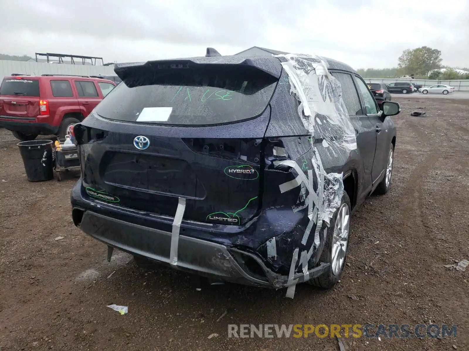 9 Photograph of a damaged car 5TDYARAH2MS009990 TOYOTA HIGHLANDER 2021