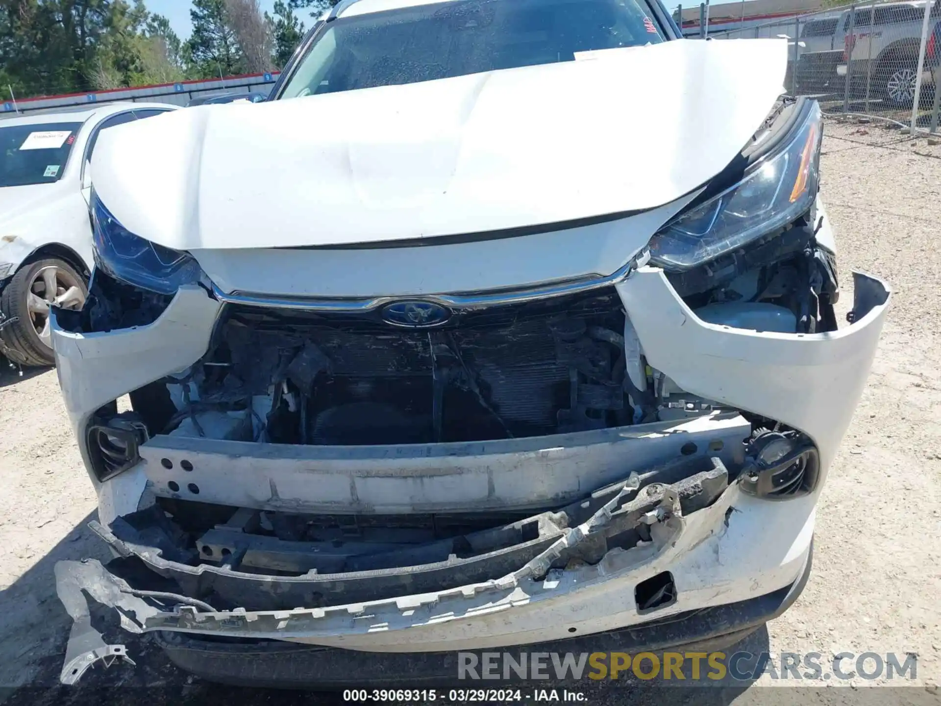 6 Photograph of a damaged car 5TDYARAH3MS008430 TOYOTA HIGHLANDER 2021