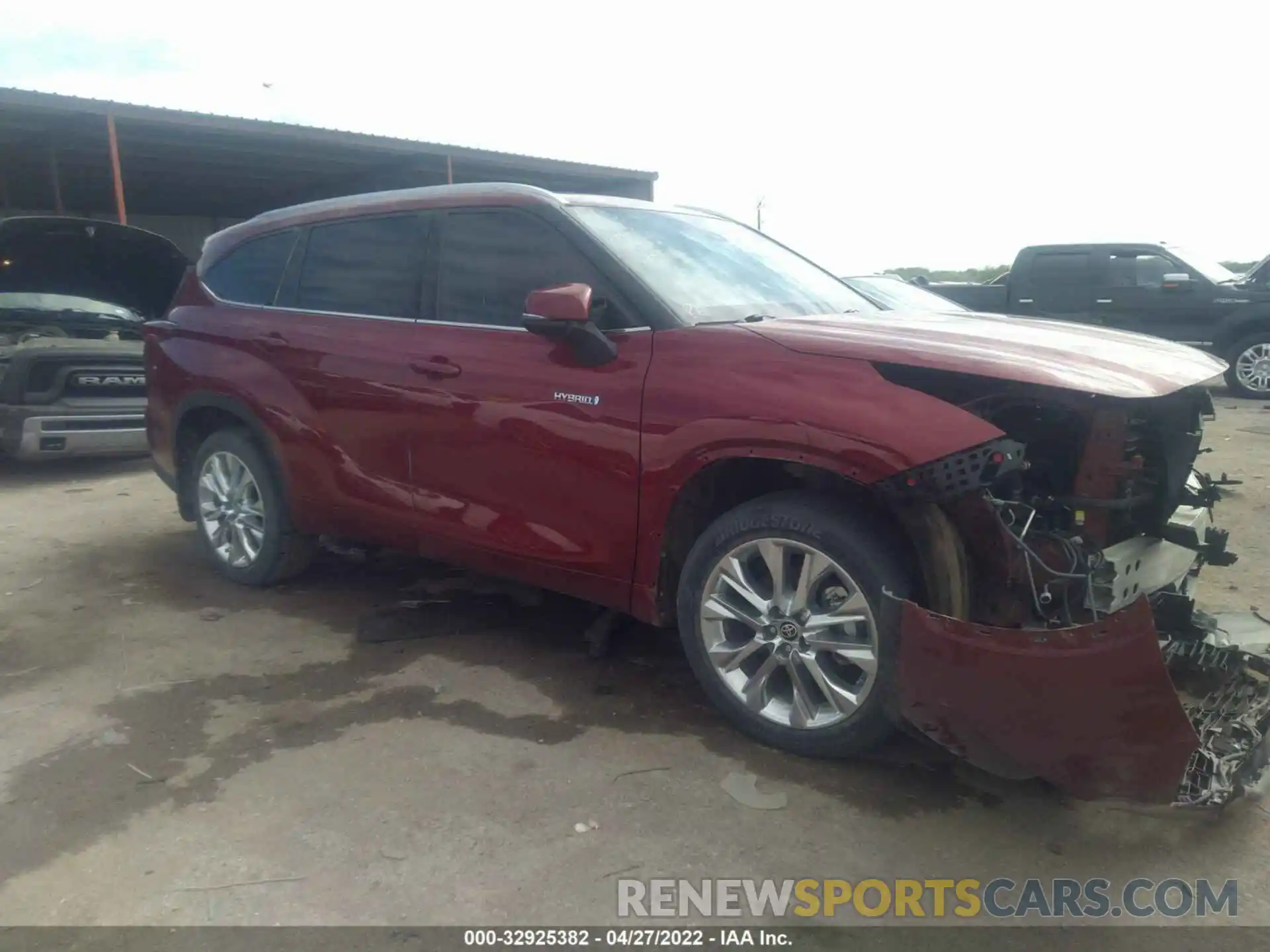 1 Photograph of a damaged car 5TDYARAH4MS005245 TOYOTA HIGHLANDER 2021