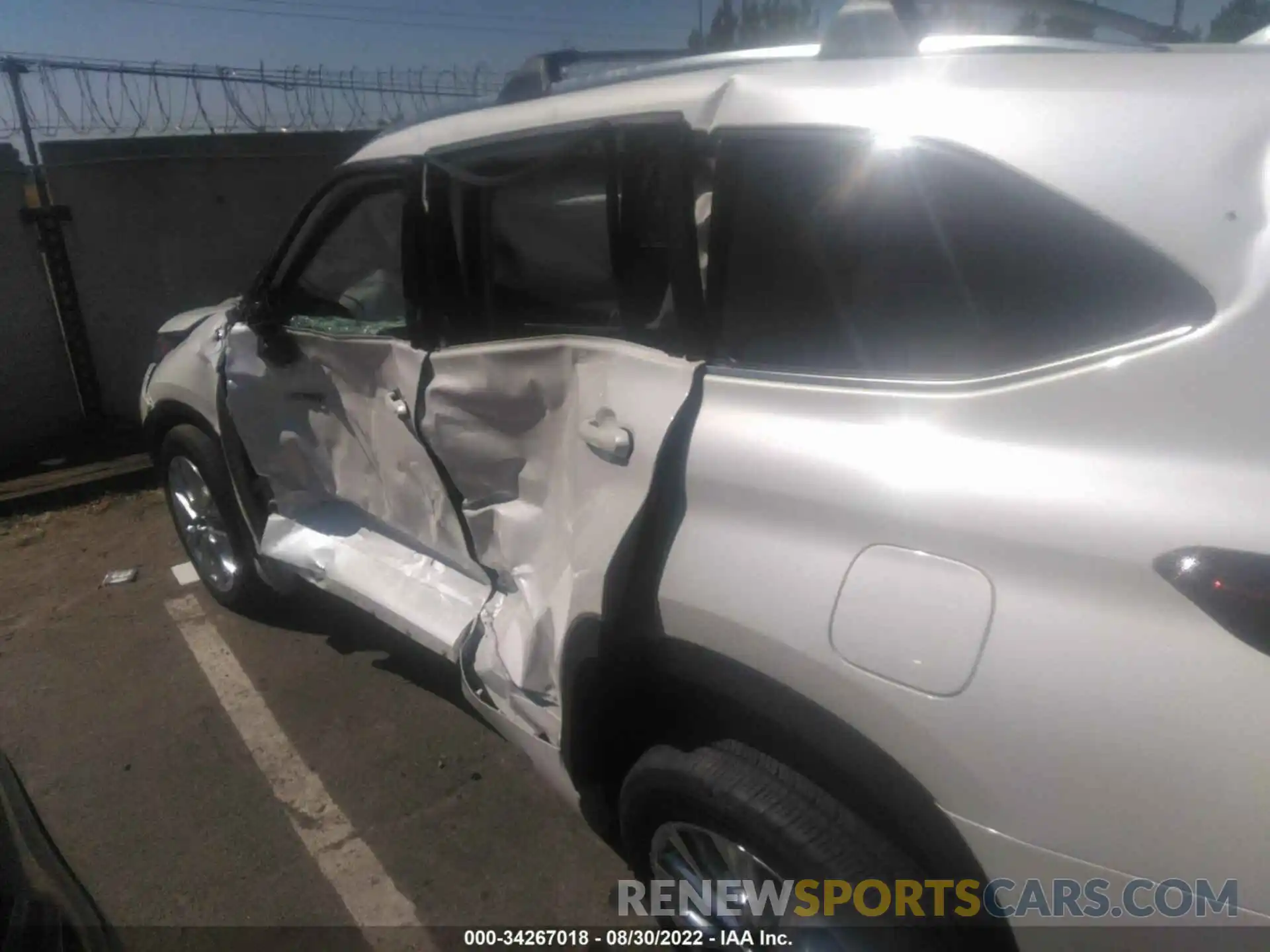 6 Photograph of a damaged car 5TDYARAHXMS504776 TOYOTA HIGHLANDER 2021