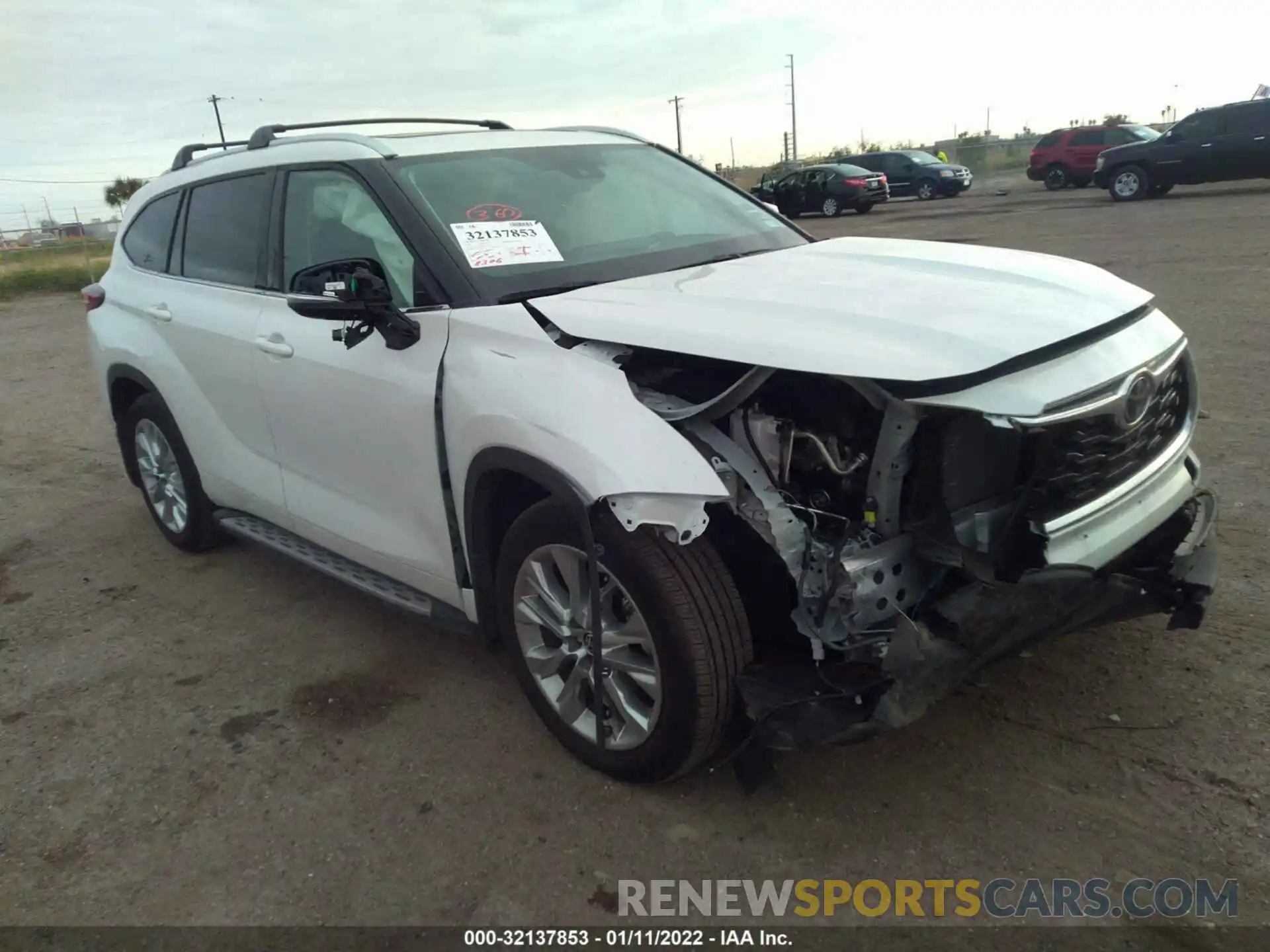 1 Photograph of a damaged car 5TDYZRAH1MS533267 TOYOTA HIGHLANDER 2021