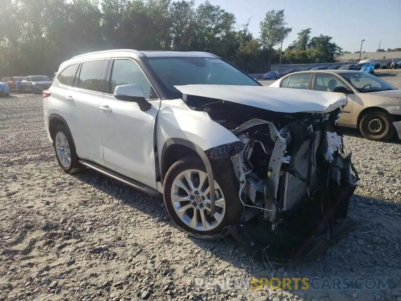 1 Photograph of a damaged car 5TDYZRAH3MS531097 TOYOTA HIGHLANDER 2021