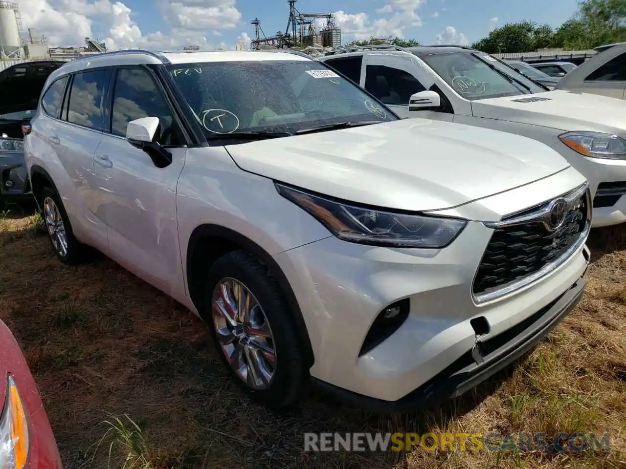 1 Photograph of a damaged car 5TDYZRAH5MS076897 TOYOTA HIGHLANDER 2021