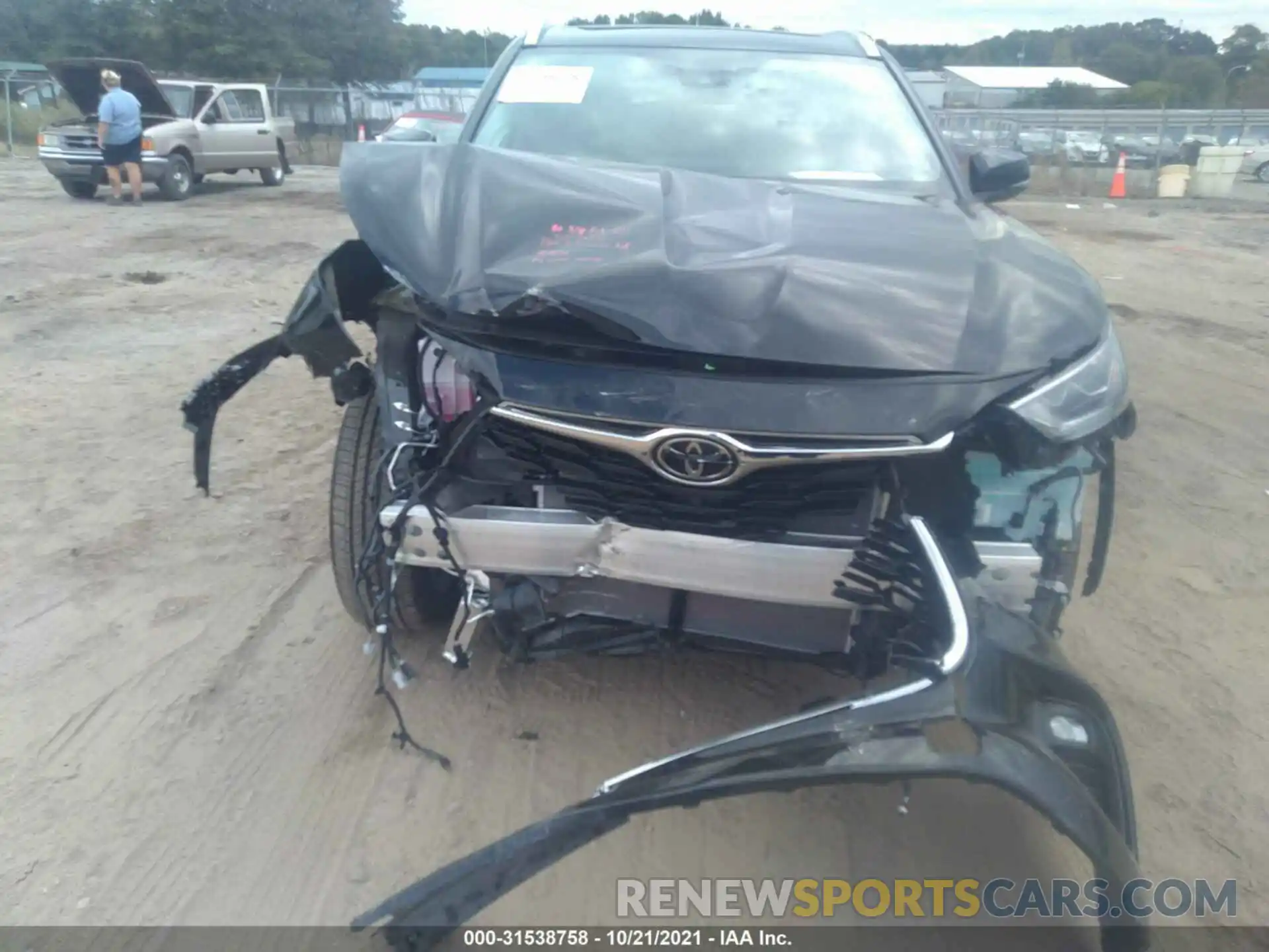 6 Photograph of a damaged car 5TDYZRAH5MS085373 TOYOTA HIGHLANDER 2021