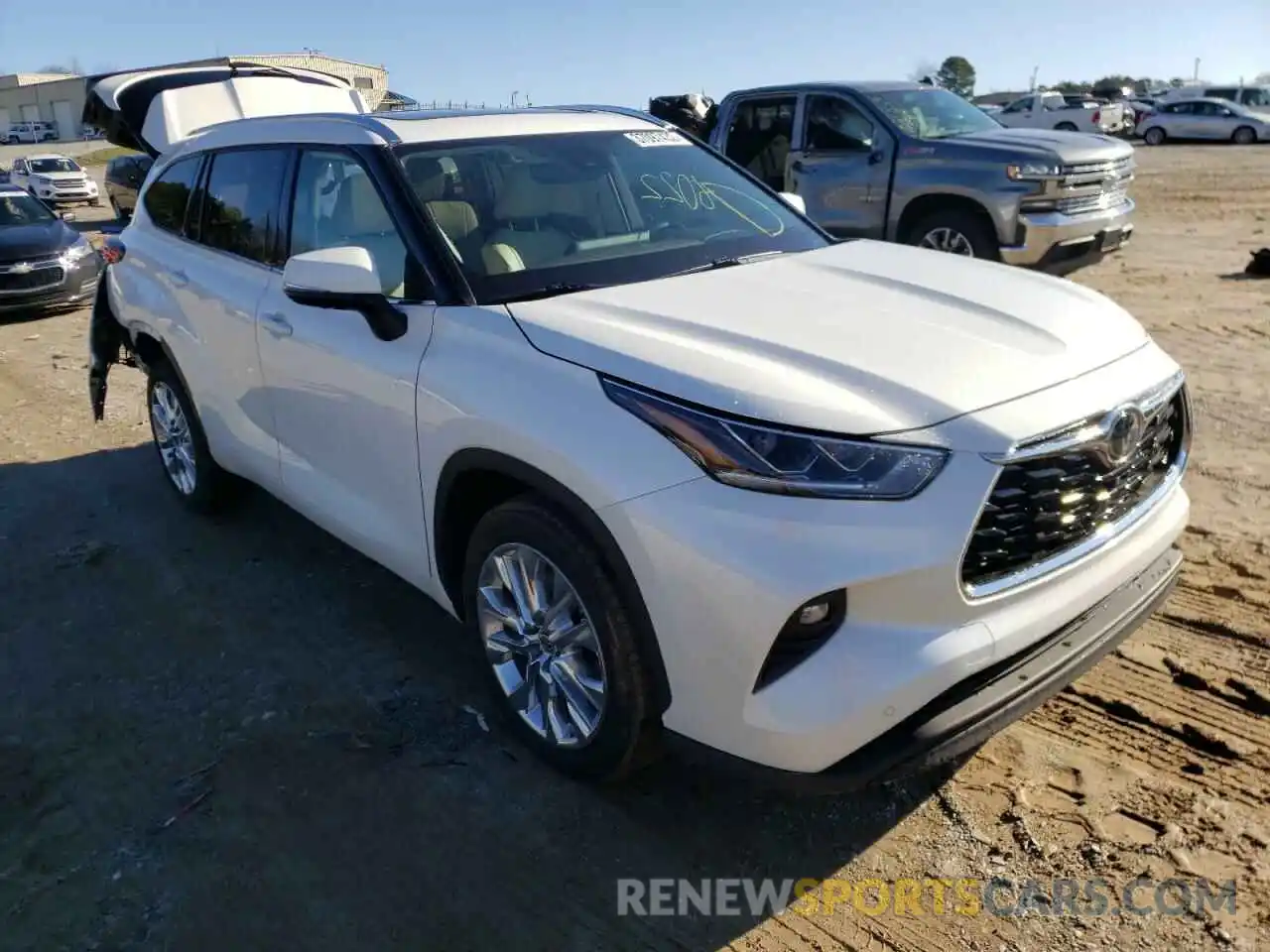 1 Photograph of a damaged car 5TDYZRAH6MS069070 TOYOTA HIGHLANDER 2021