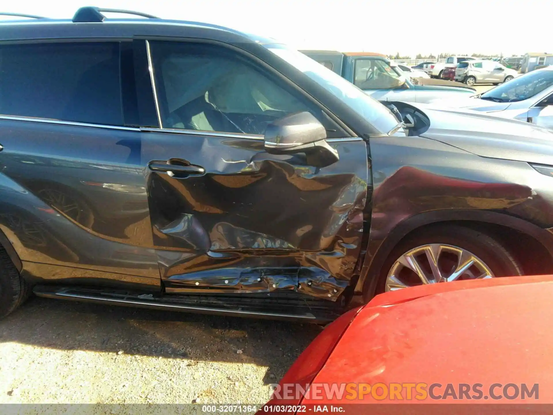 6 Photograph of a damaged car 5TDYZRAH6MS526315 TOYOTA HIGHLANDER 2021