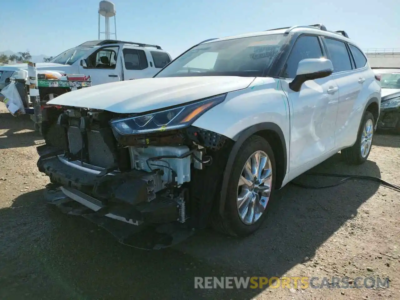 2 Photograph of a damaged car 5TDYZRAH6MS530381 TOYOTA HIGHLANDER 2021