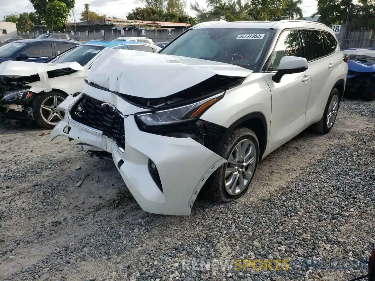 2 Photograph of a damaged car 5TDYZRAH7MS039334 TOYOTA HIGHLANDER 2021