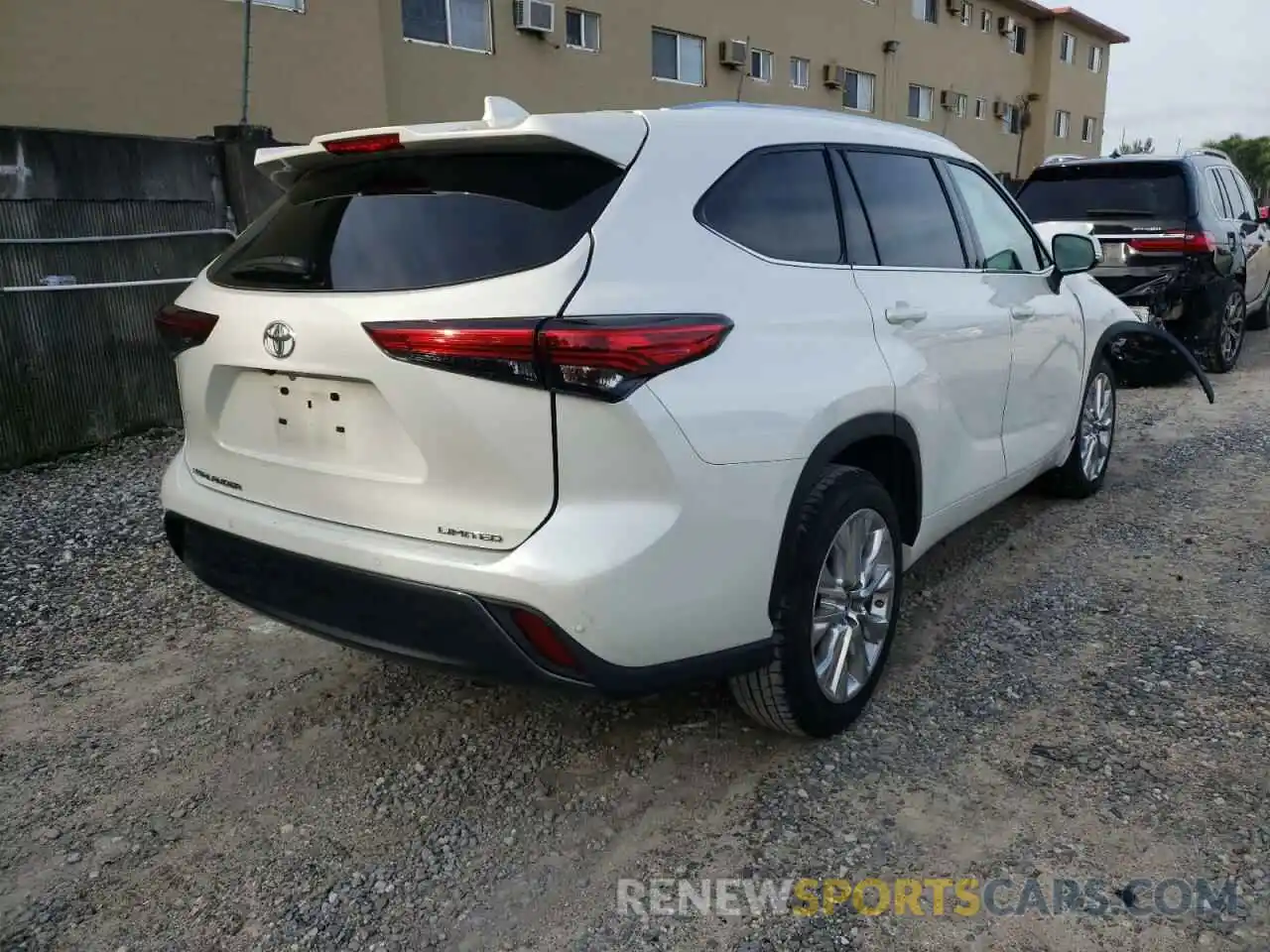 4 Фотография поврежденного автомобиля 5TDYZRAH7MS039334 TOYOTA HIGHLANDER 2021