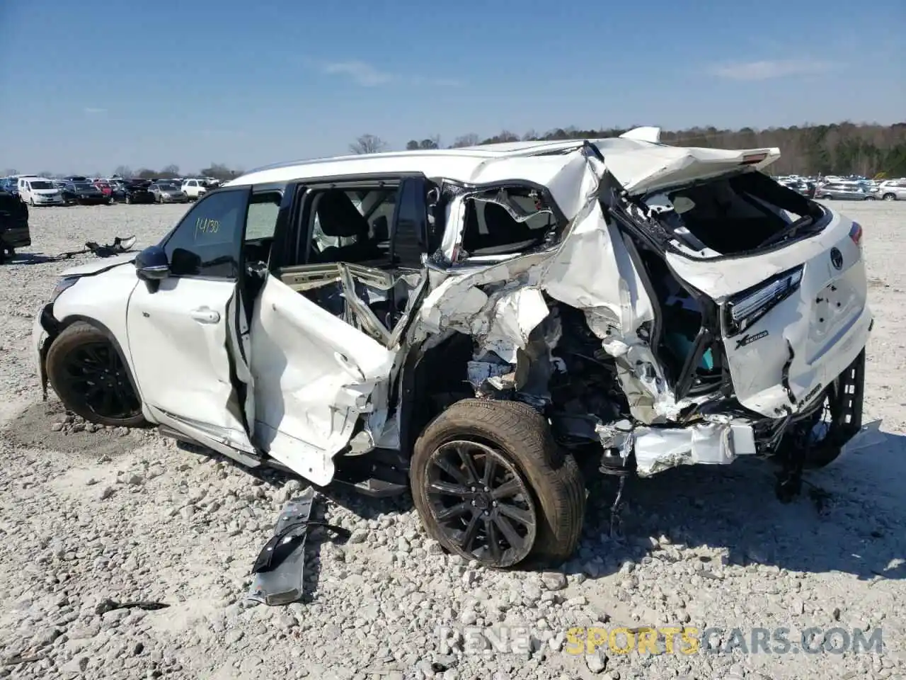 3 Photograph of a damaged car 5TDYZRAH8MS072214 TOYOTA HIGHLANDER 2021