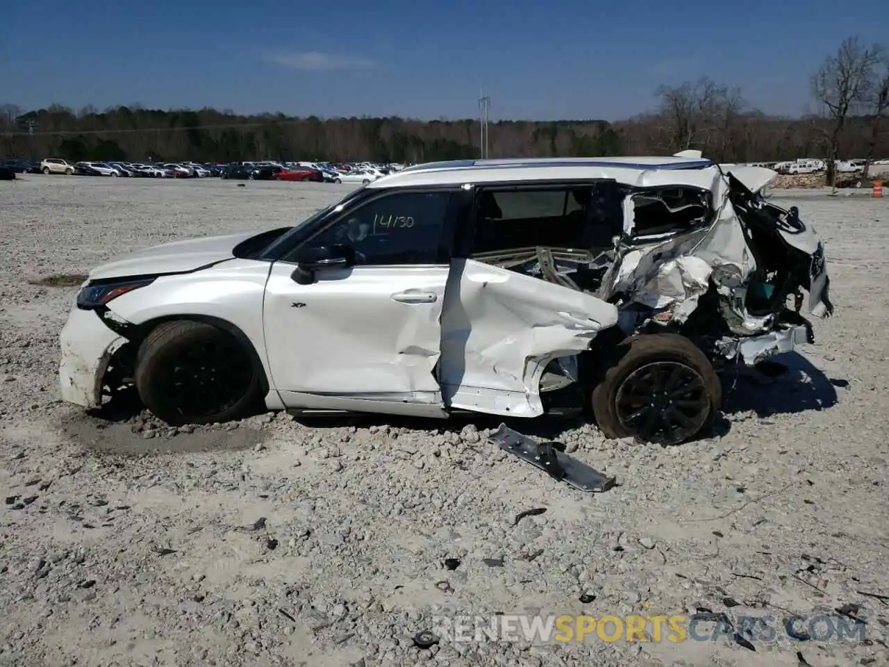 9 Photograph of a damaged car 5TDYZRAH8MS072214 TOYOTA HIGHLANDER 2021