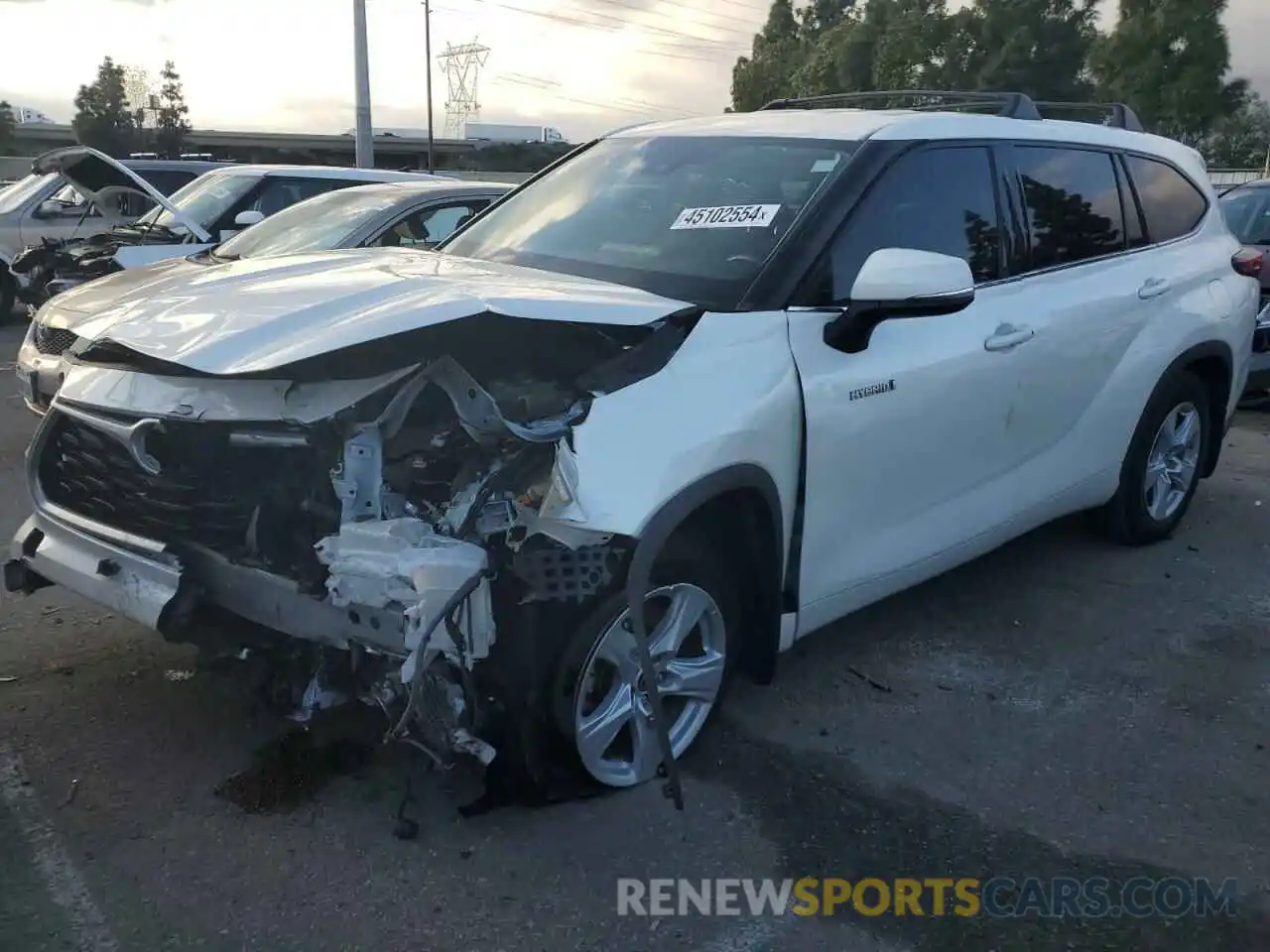 1 Photograph of a damaged car 5TDZARAH2MS006141 TOYOTA HIGHLANDER 2021