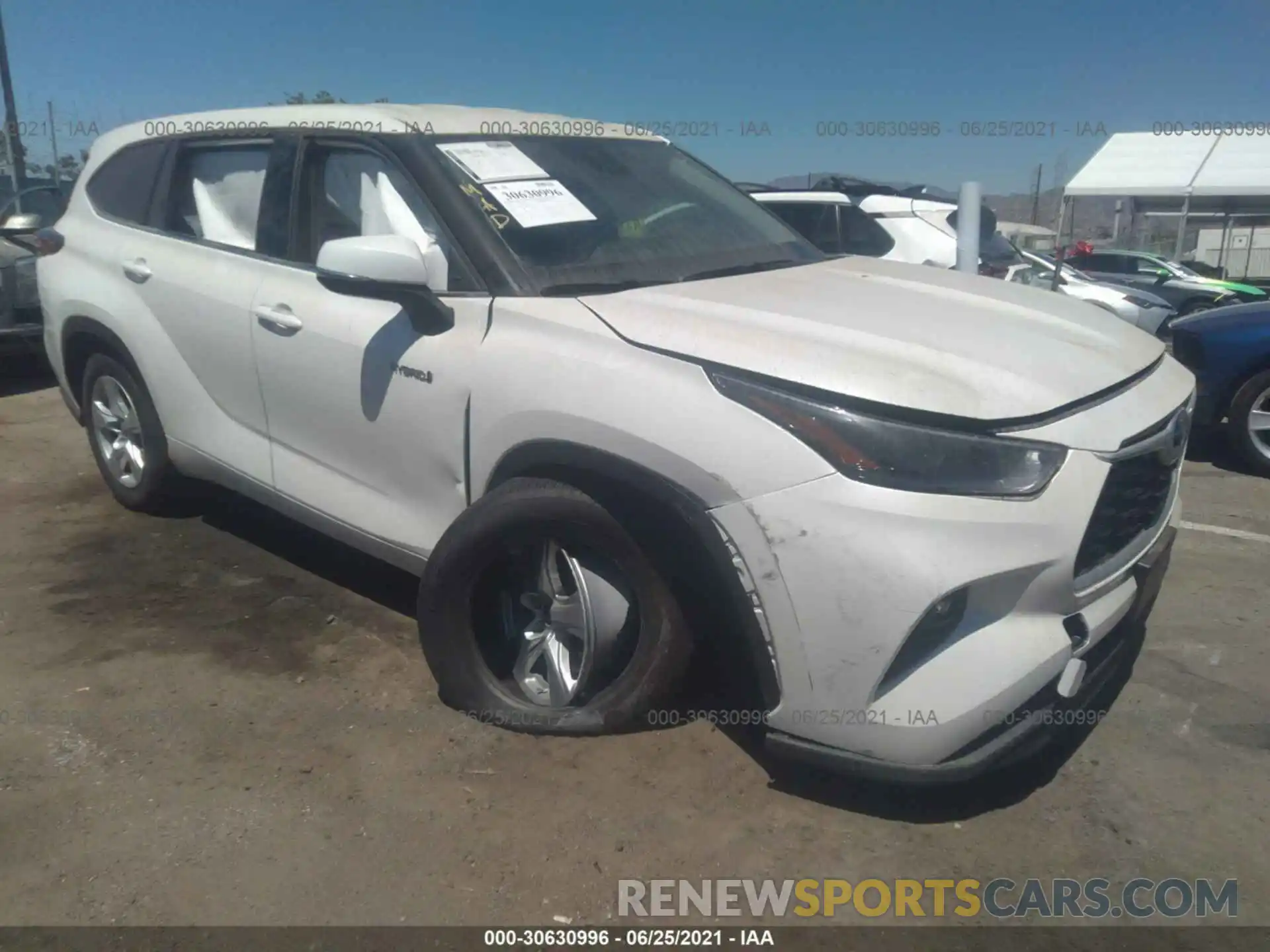 1 Photograph of a damaged car 5TDZARAH9MS503073 TOYOTA HIGHLANDER 2021