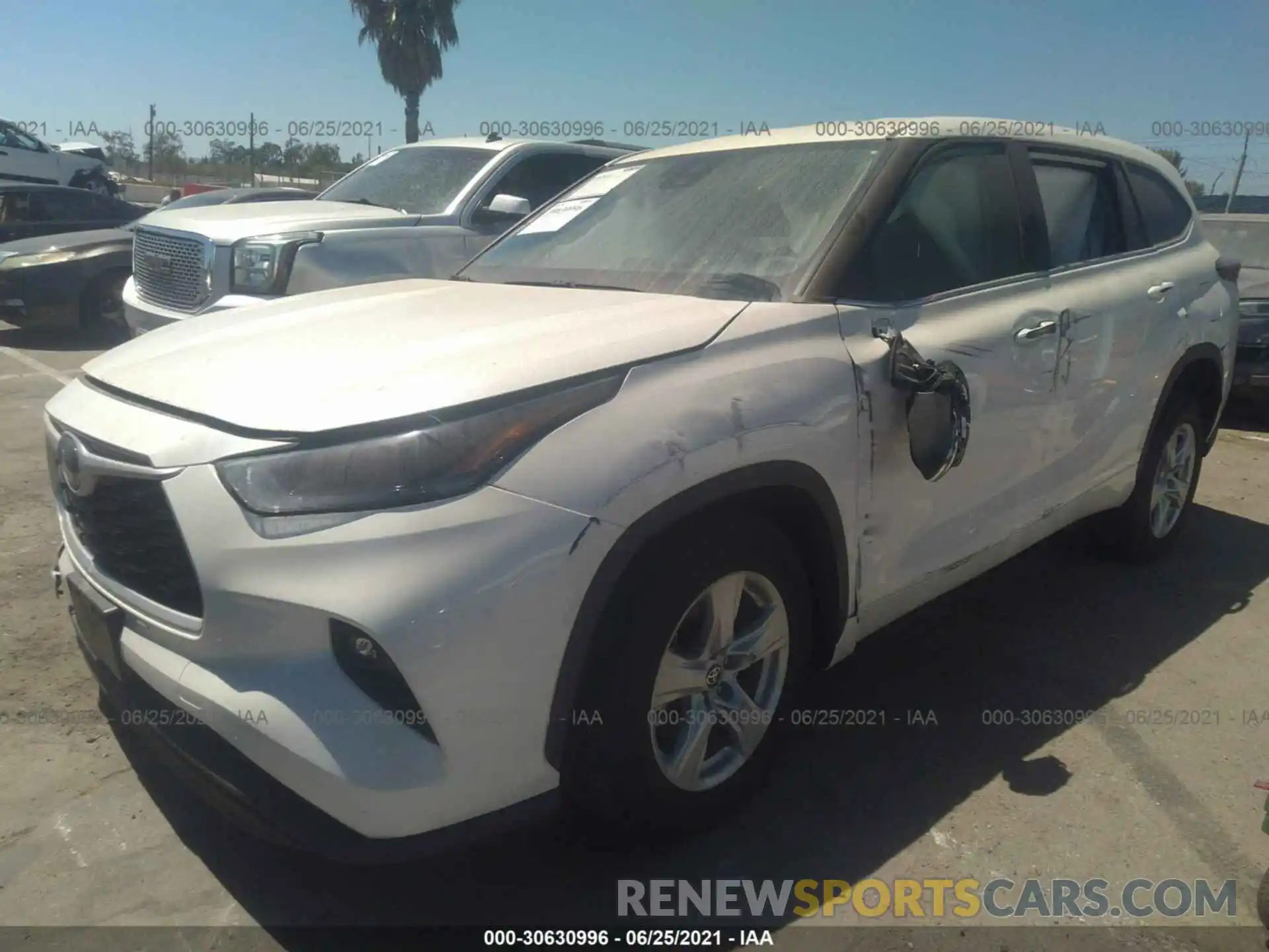 2 Photograph of a damaged car 5TDZARAH9MS503073 TOYOTA HIGHLANDER 2021