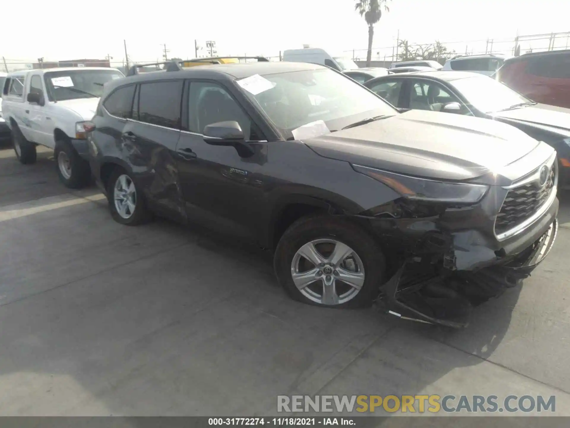 6 Photograph of a damaged car 5TDZARAHXMS506774 TOYOTA HIGHLANDER 2021