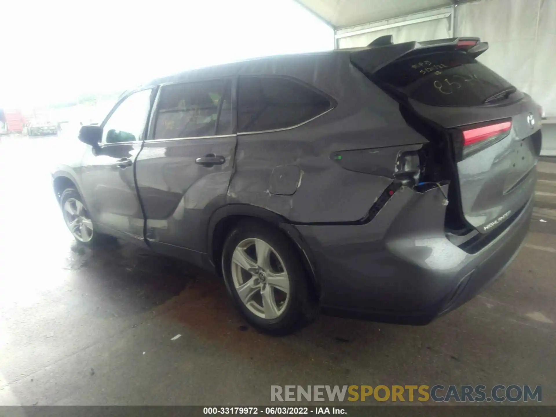 3 Photograph of a damaged car 5TDZZRAH0MS048574 TOYOTA HIGHLANDER 2021