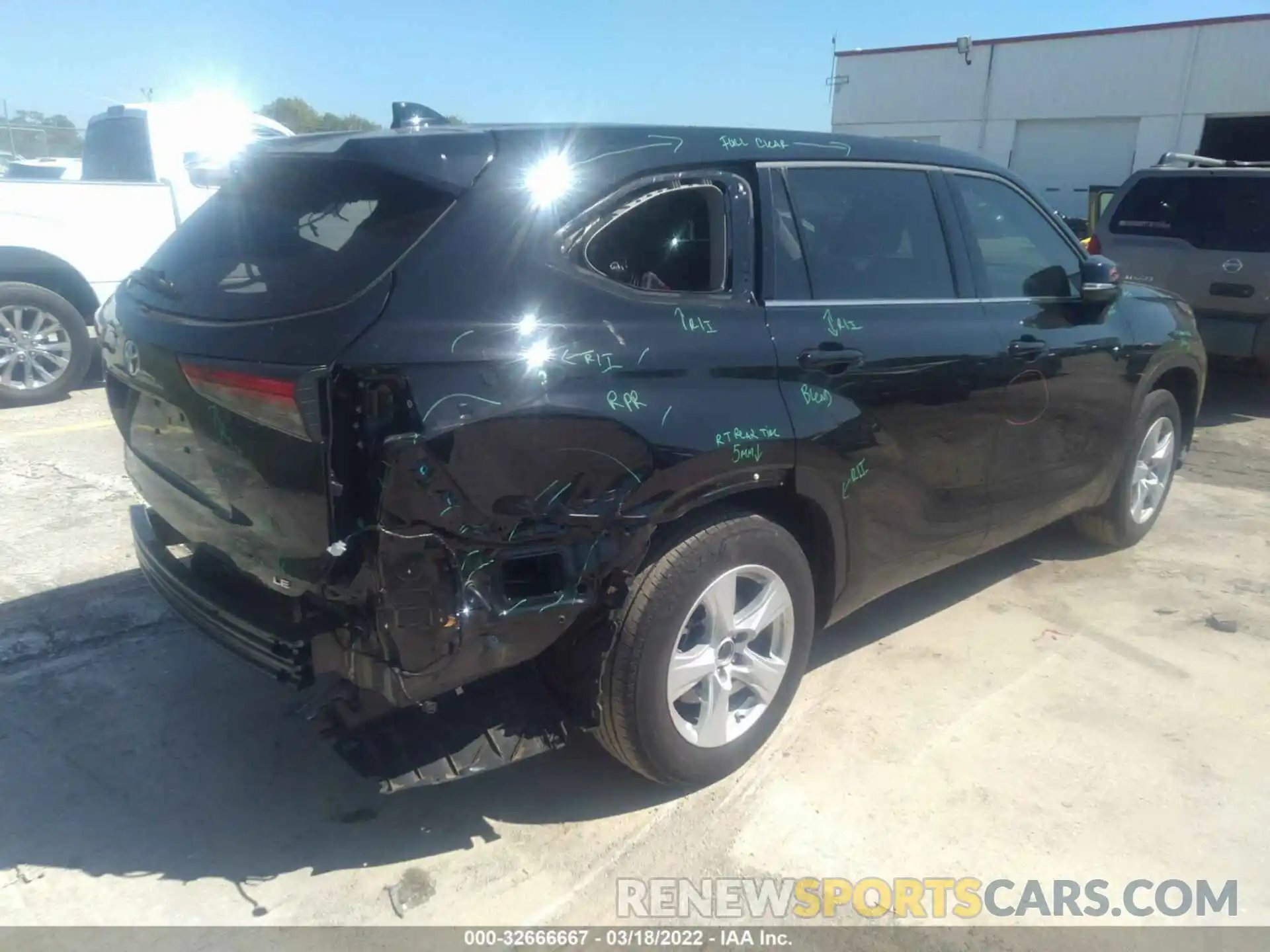 4 Photograph of a damaged car 5TDZZRAH0MS060207 TOYOTA HIGHLANDER 2021