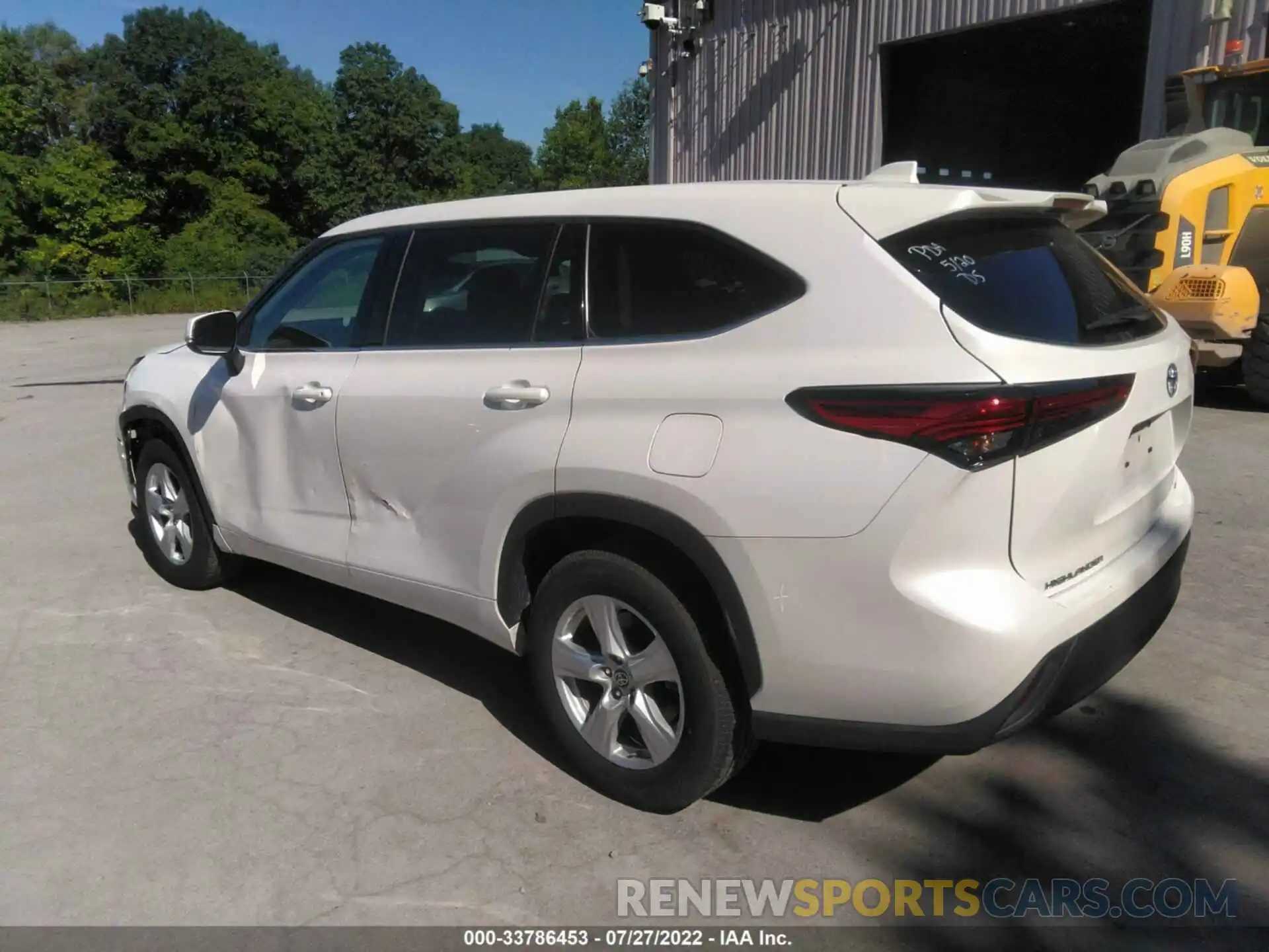 3 Photograph of a damaged car 5TDZZRAH0MS062314 TOYOTA HIGHLANDER 2021