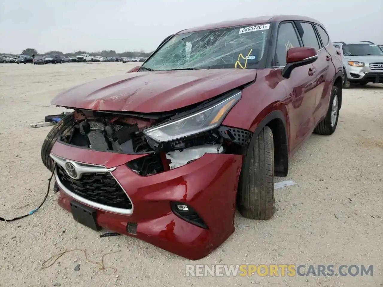 2 Photograph of a damaged car 5TDZZRAH0MS062457 TOYOTA HIGHLANDER 2021