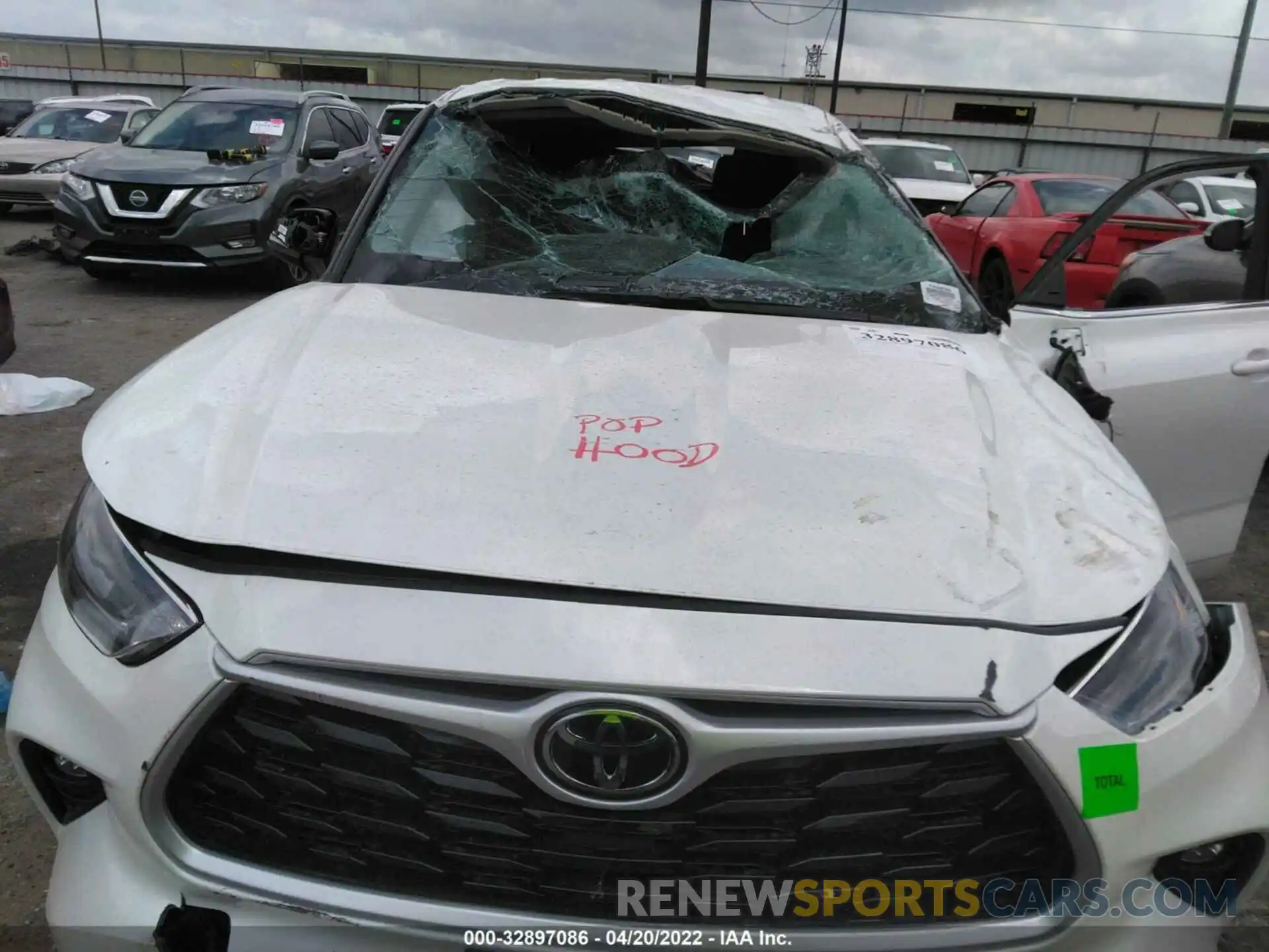 10 Photograph of a damaged car 5TDZZRAH0MS077265 TOYOTA HIGHLANDER 2021