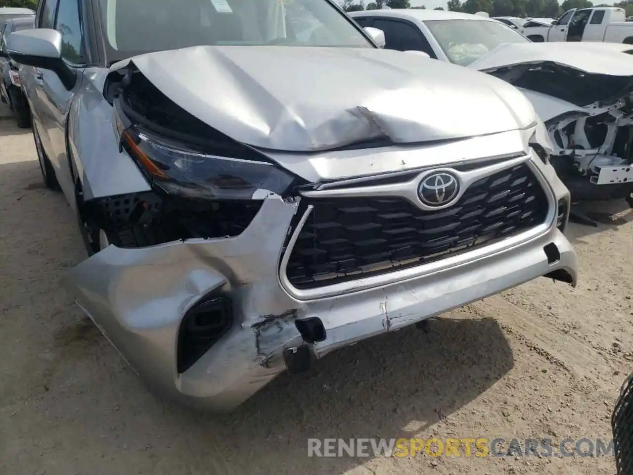 9 Photograph of a damaged car 5TDZZRAH0MS529800 TOYOTA HIGHLANDER 2021