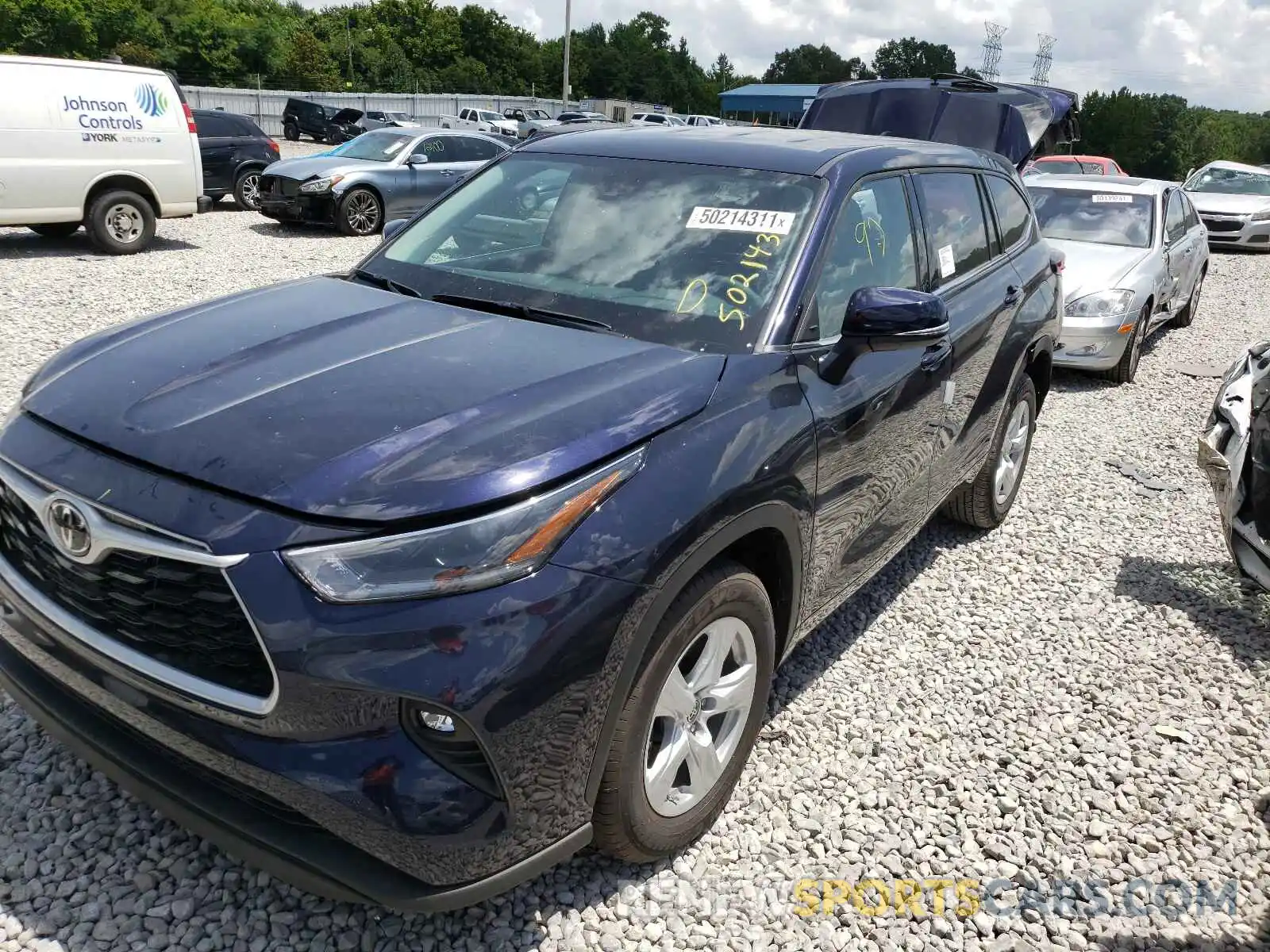 2 Photograph of a damaged car 5TDZZRAH1MS529112 TOYOTA HIGHLANDER 2021