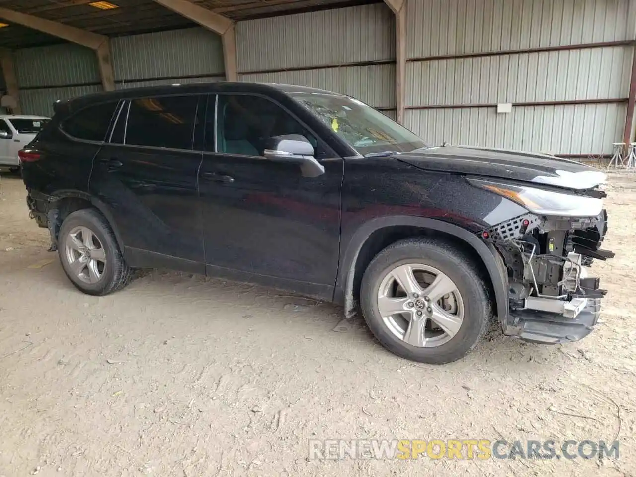 4 Photograph of a damaged car 5TDZZRAH2MS074464 TOYOTA HIGHLANDER 2021