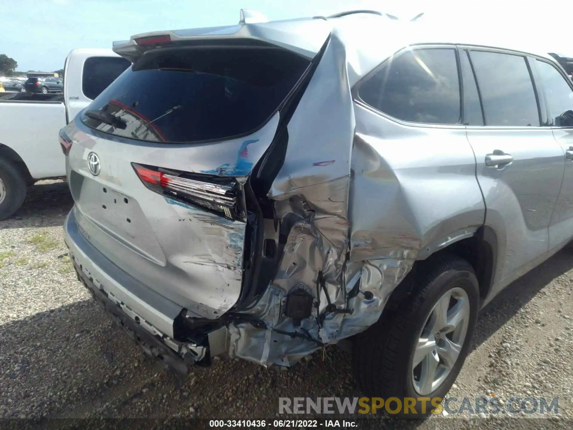 6 Photograph of a damaged car 5TDZZRAH2MS515364 TOYOTA HIGHLANDER 2021