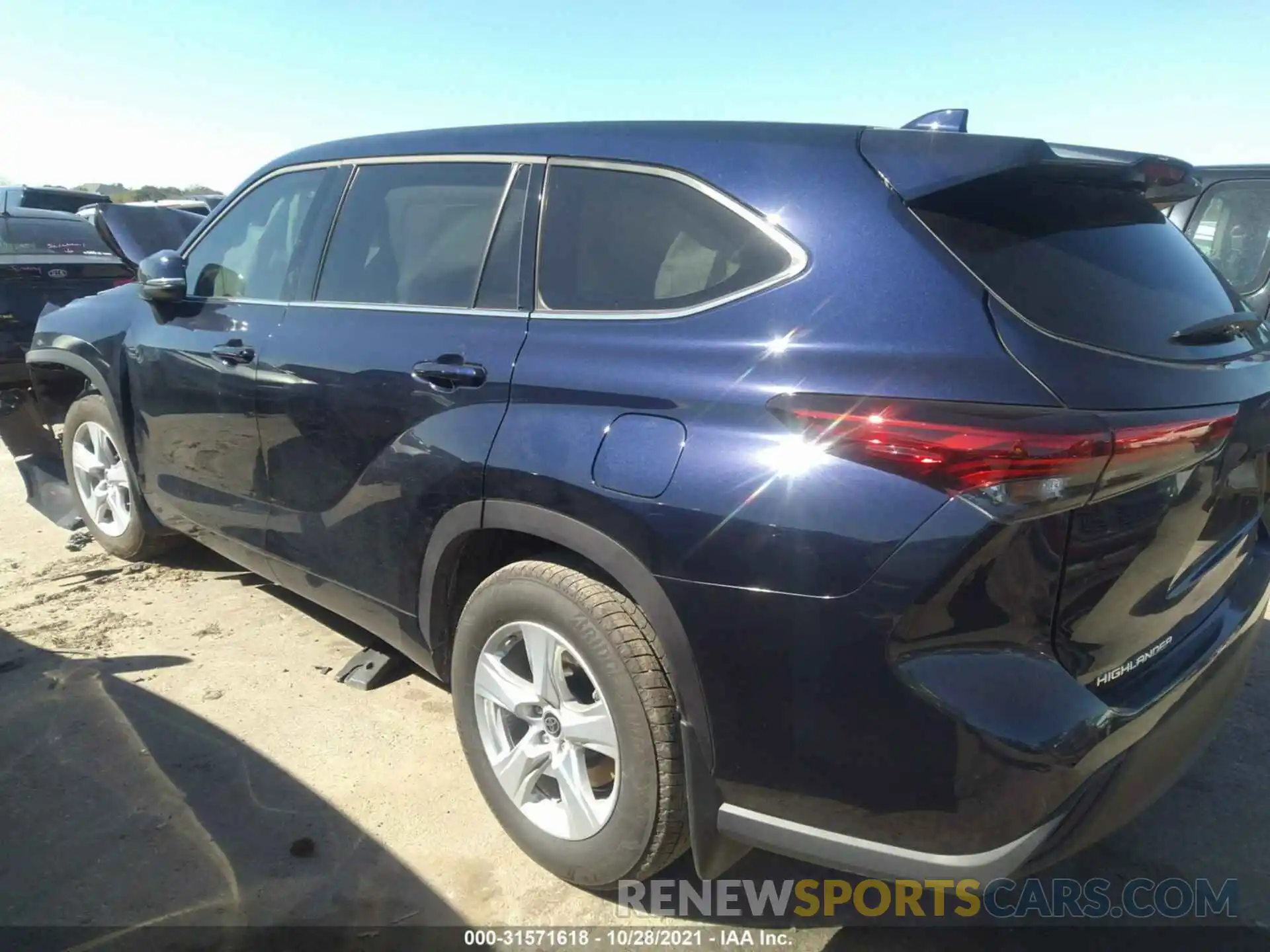 3 Photograph of a damaged car 5TDZZRAH3MS078250 TOYOTA HIGHLANDER 2021