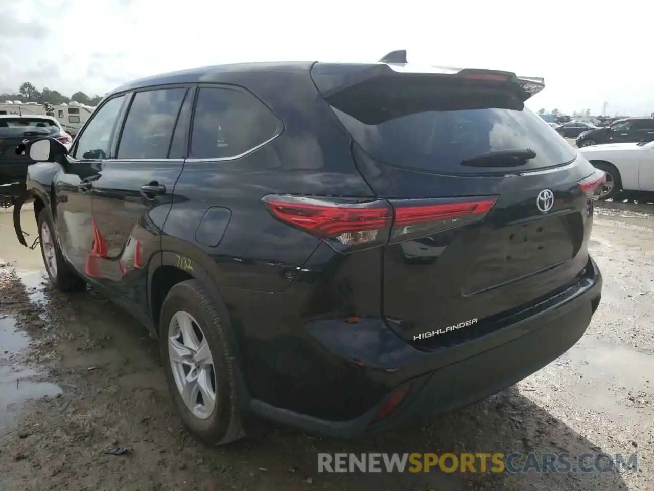 3 Photograph of a damaged car 5TDZZRAH3MS080435 TOYOTA HIGHLANDER 2021